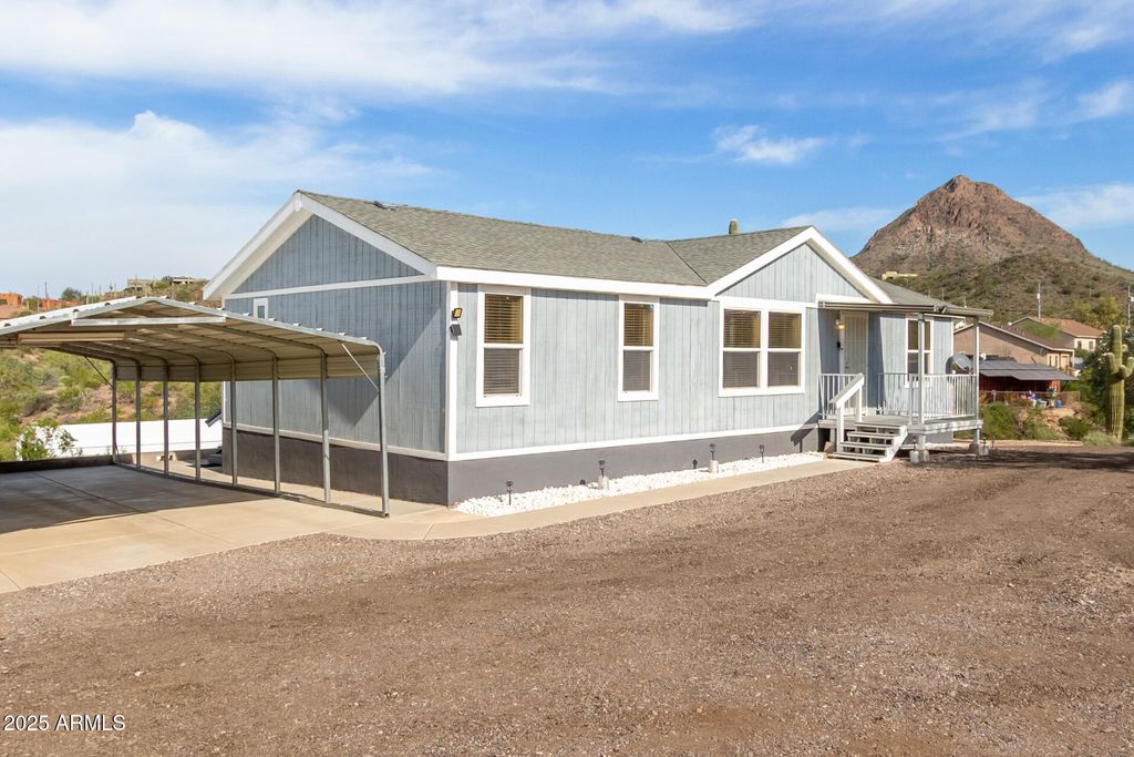 Photo of 3740 W Jenny Lin Road, New River, AZ 85087 (MLS # 6947251)