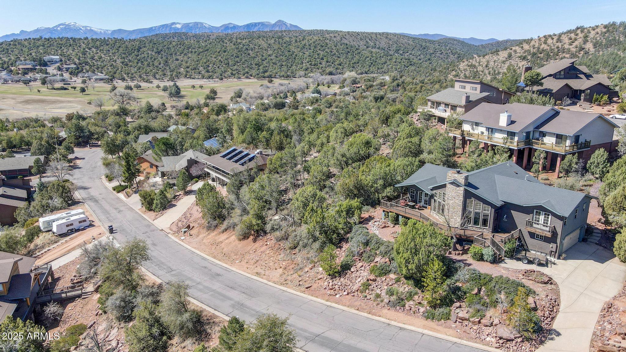 300 S BRASSIE Drive 28