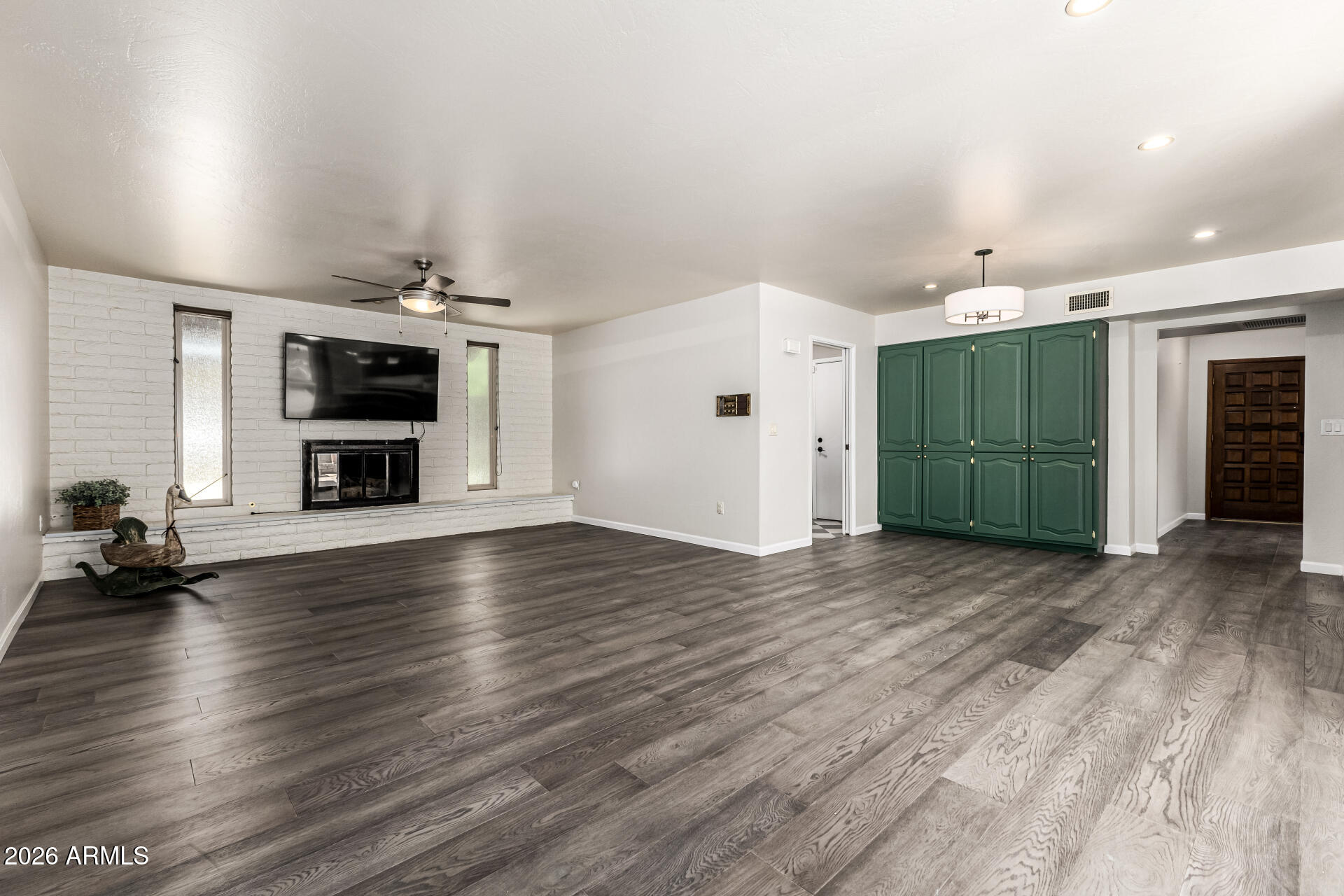 2021 E Pegasus Drive