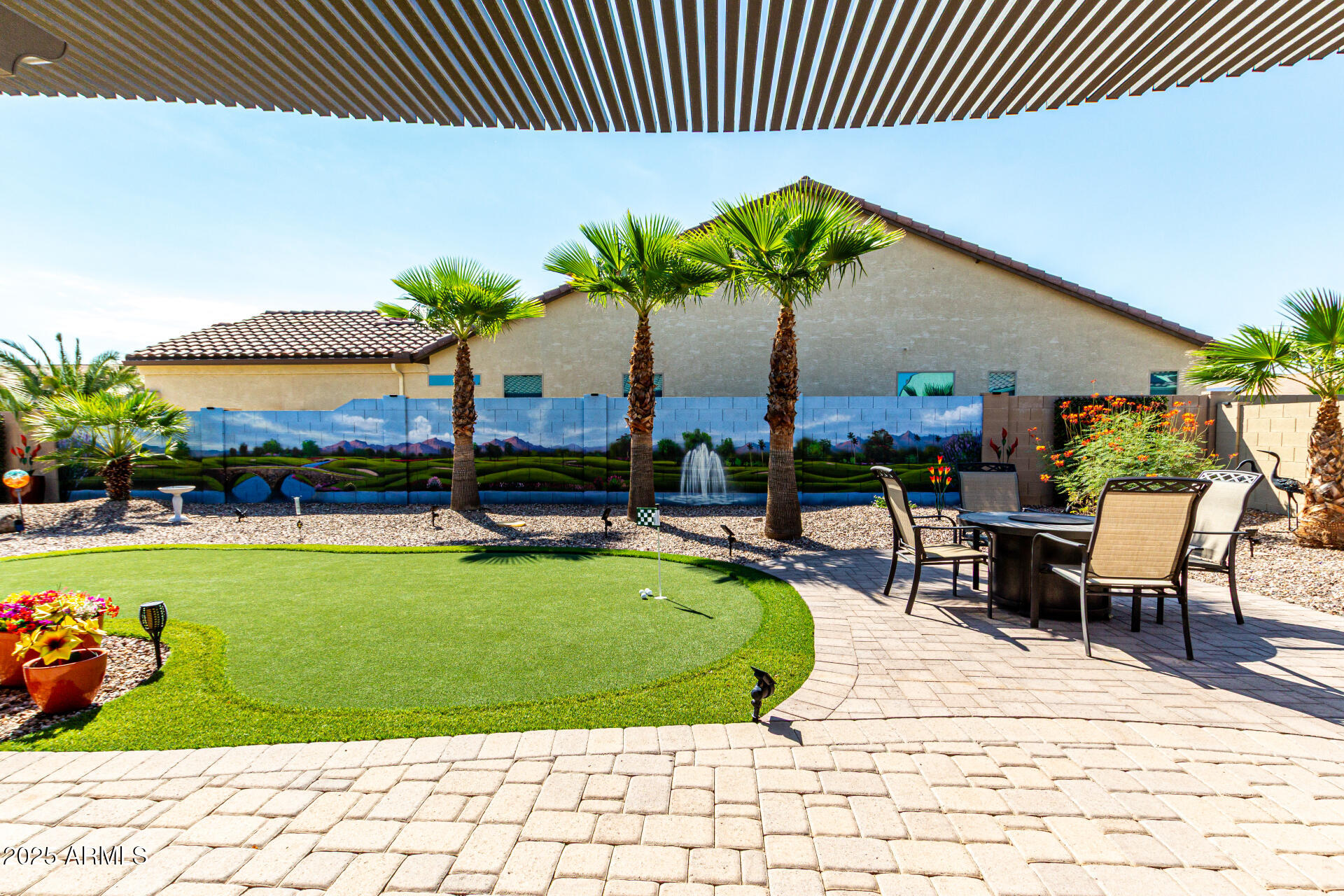 4801 W BUCKSKIN Drive