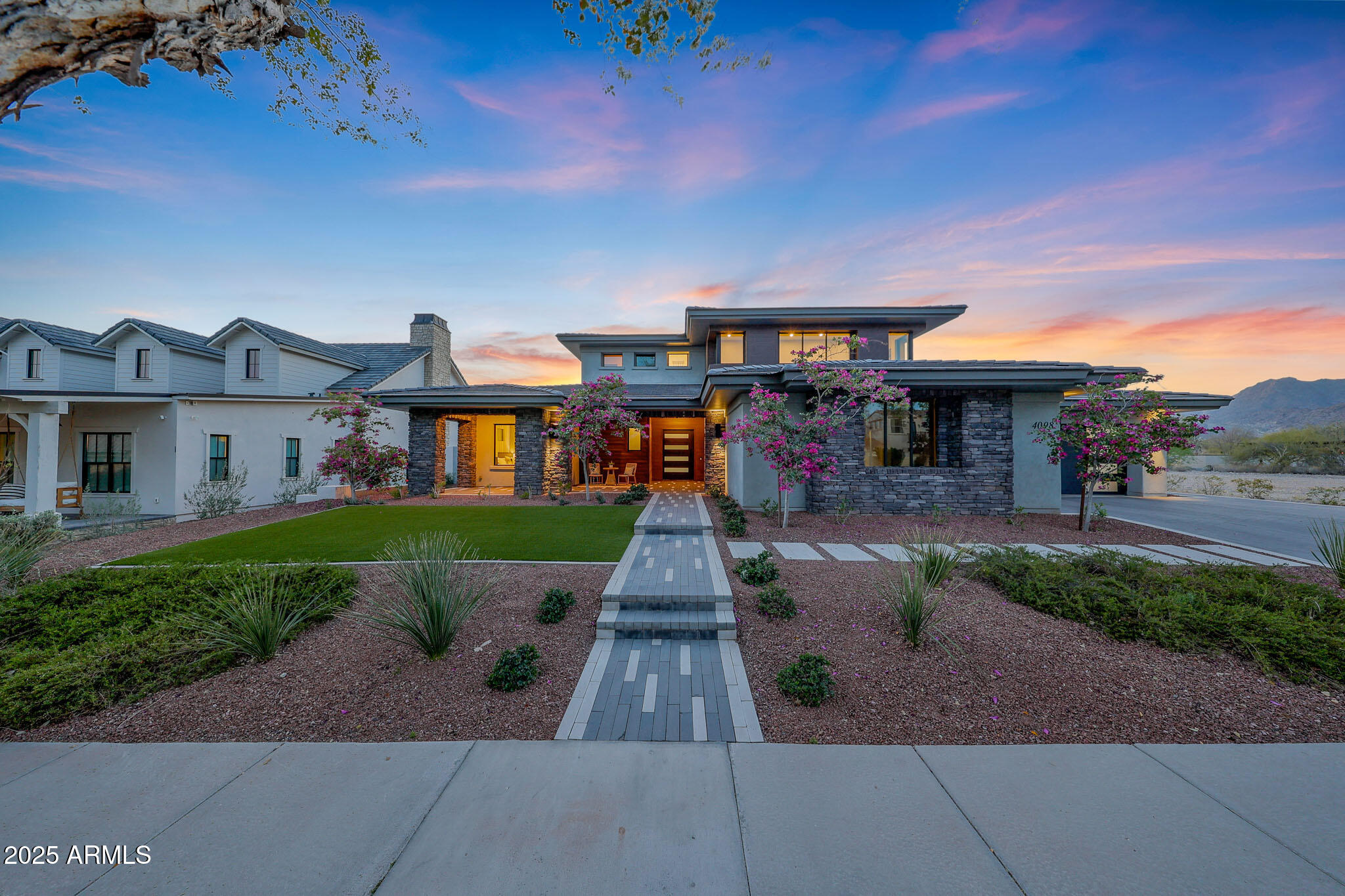 4098 N GOLF Drive