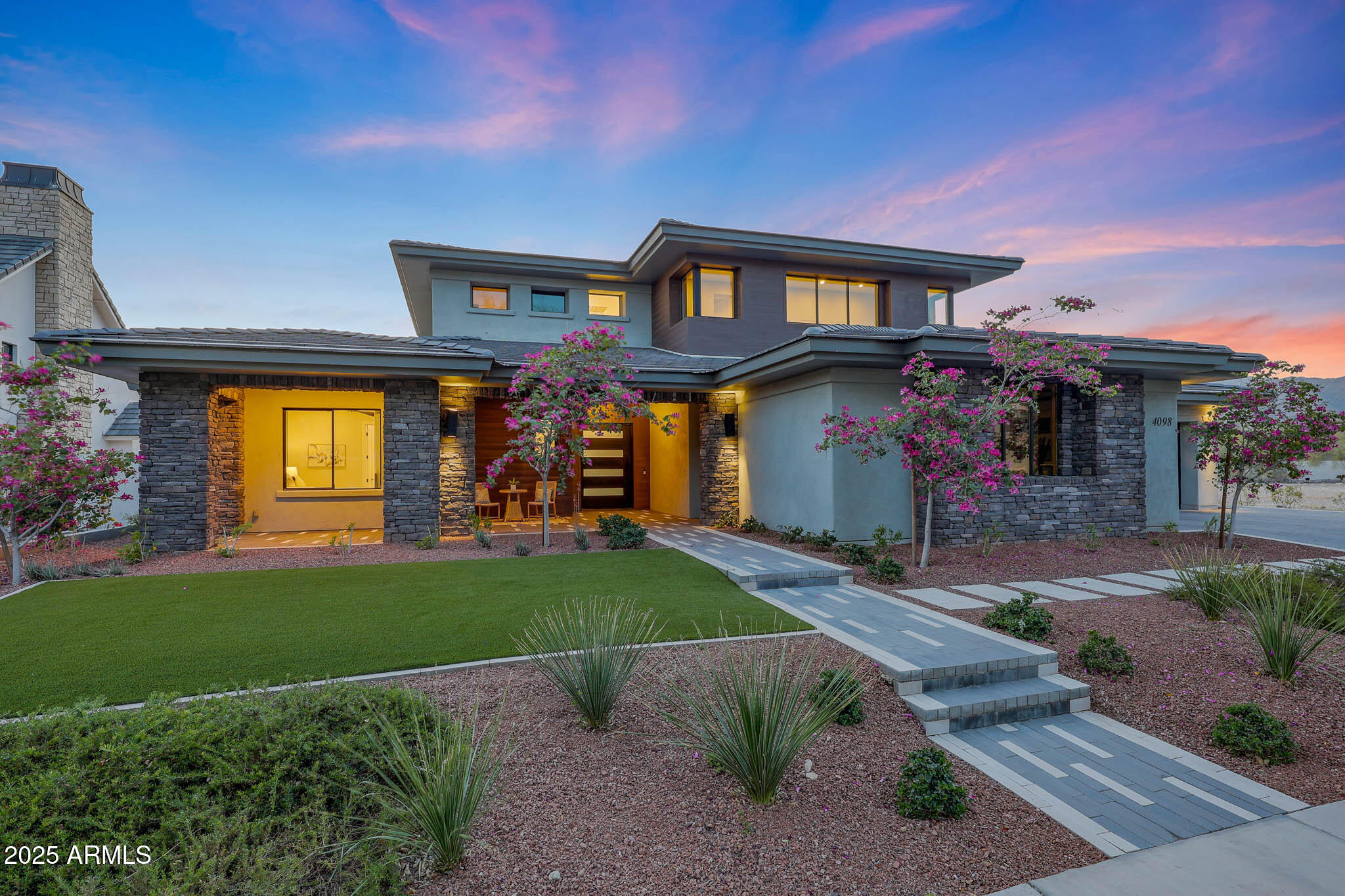 4098 N GOLF Drive
