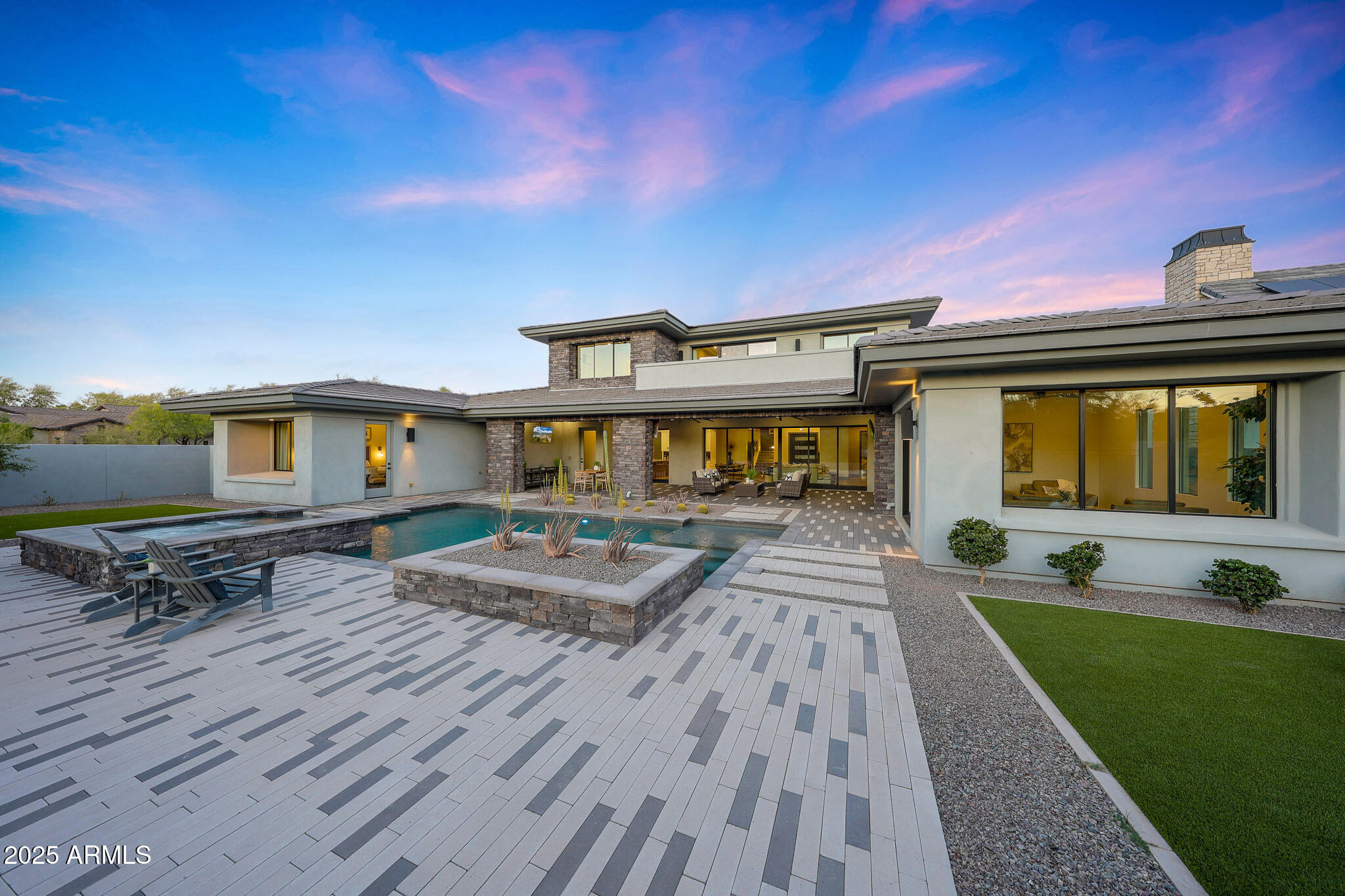 4098 N GOLF Drive
