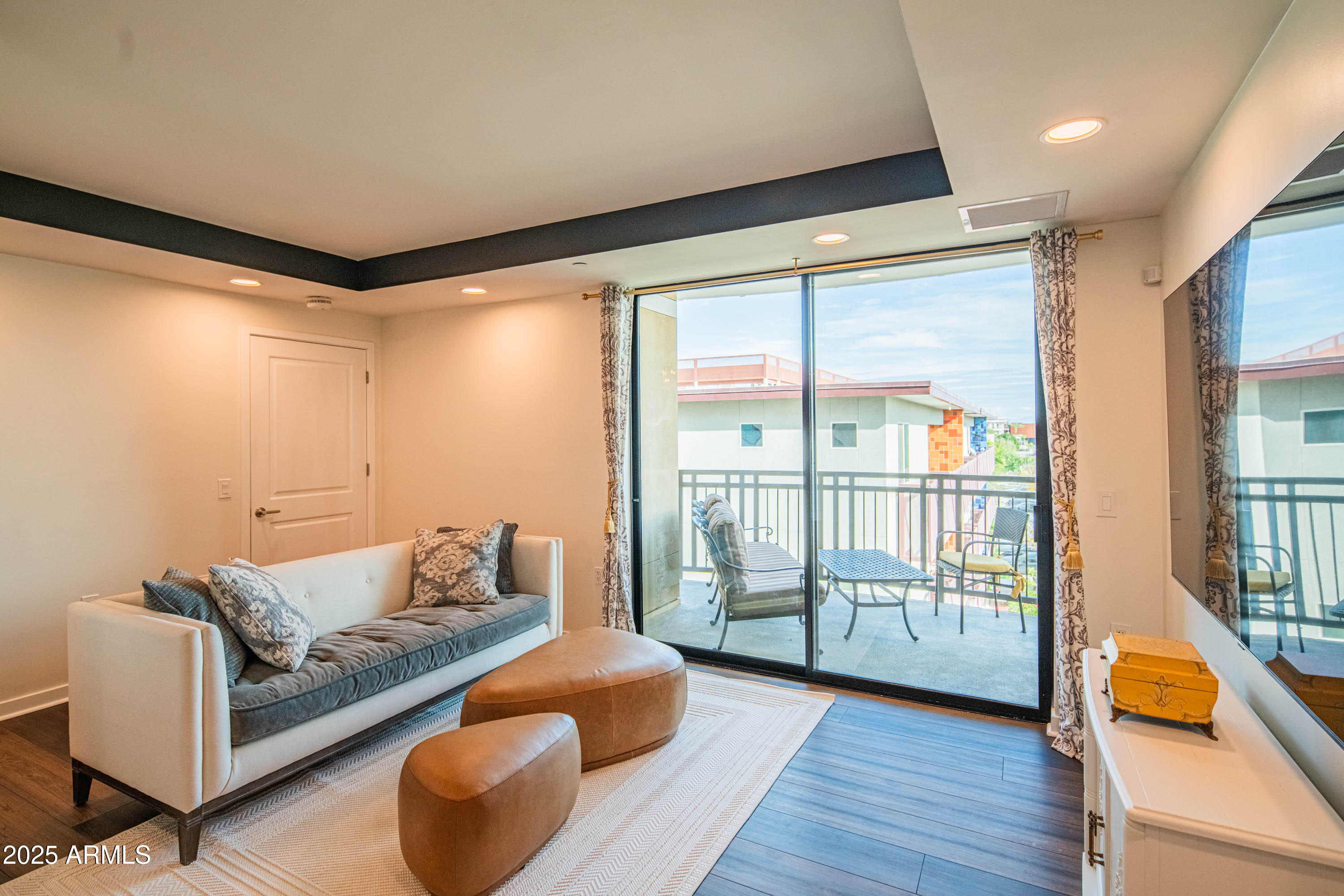 6803 E MAIN Street 3308