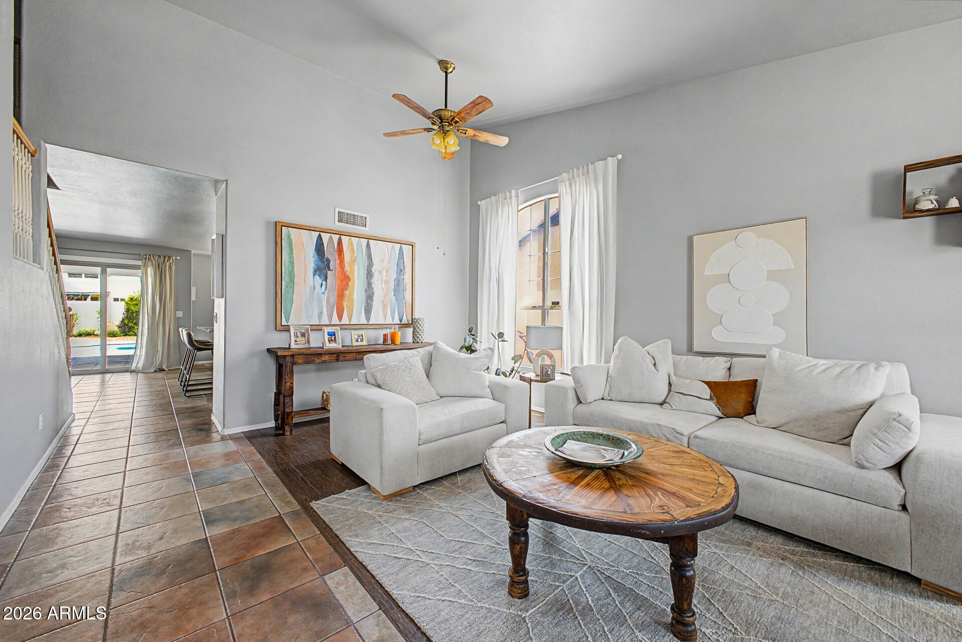 524 W NARANJA Avenue