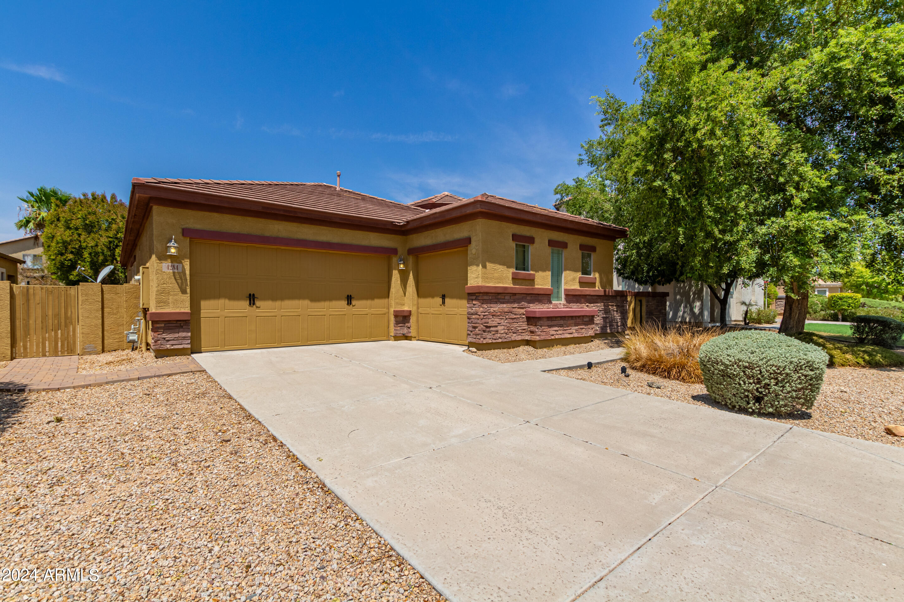 View Goodyear, AZ 85395 house