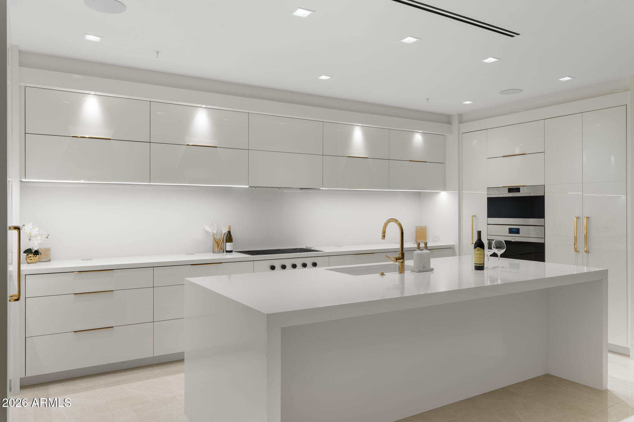 6587 N PALMERAIE Boulevard 2015