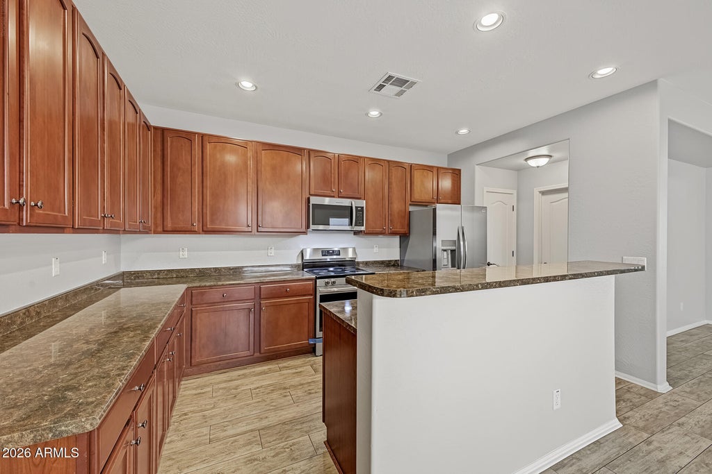Photo of 988 S Deerfield Lane, Gilbert, AZ 85296 (MLS # 7088882)
