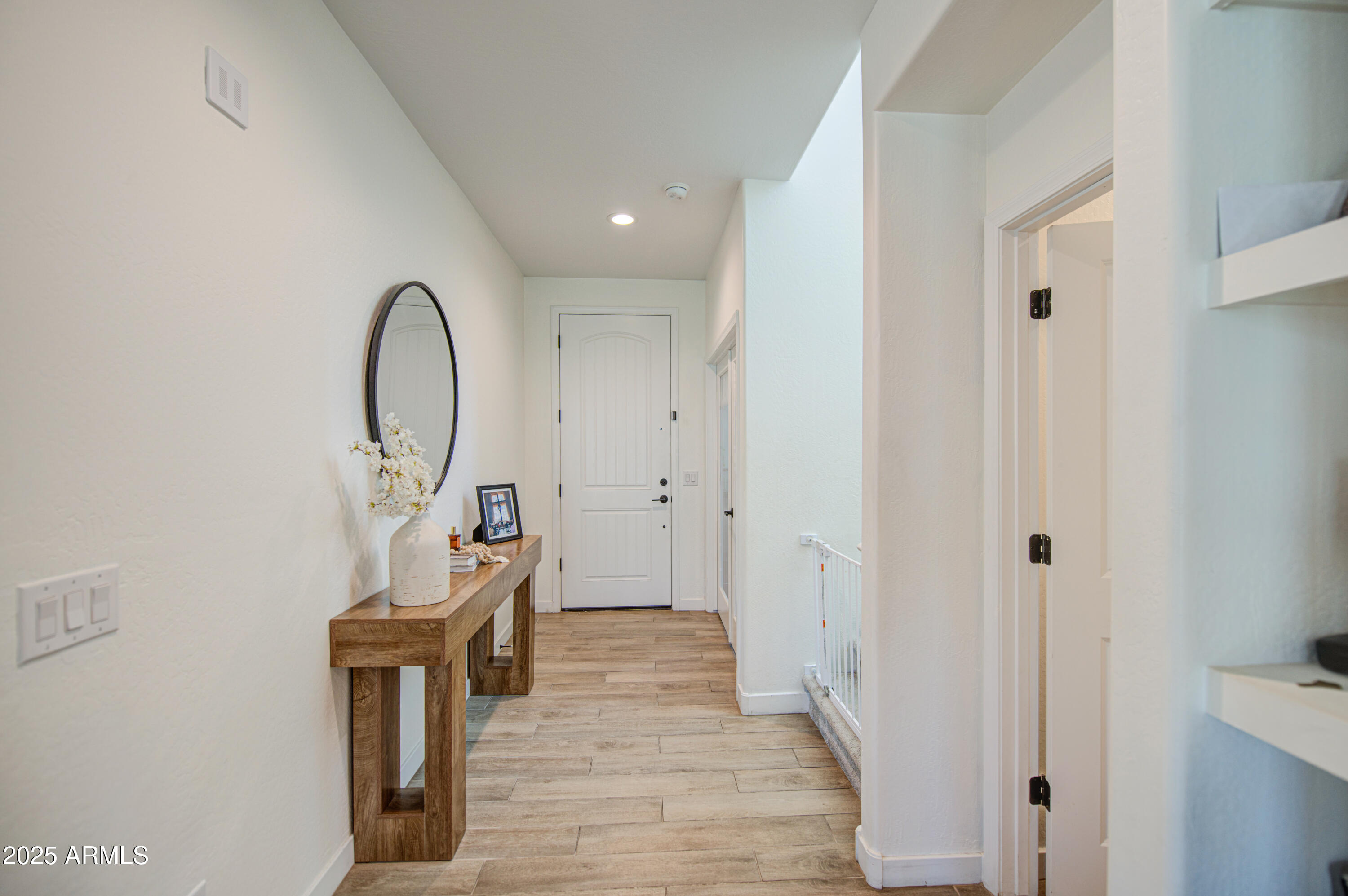 10968 W PIERCE Street