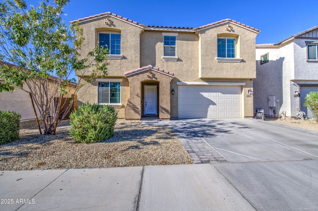 Photo of 10968 W Pierce Street, Avondale, AZ 85323 (MLS # 6920573)