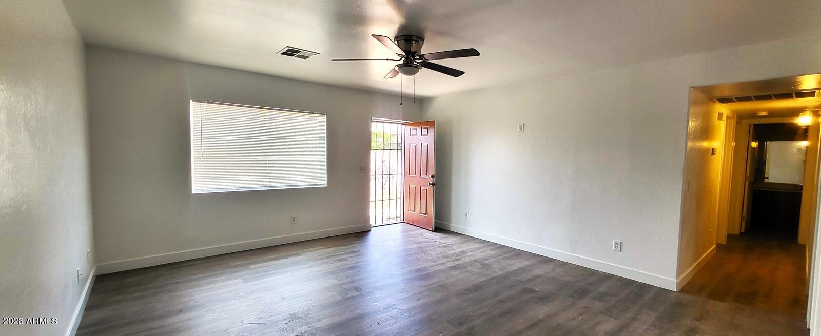 2602 E SOUTHGATE Avenue 1