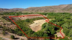 0000 E WILLOW POINT Road -