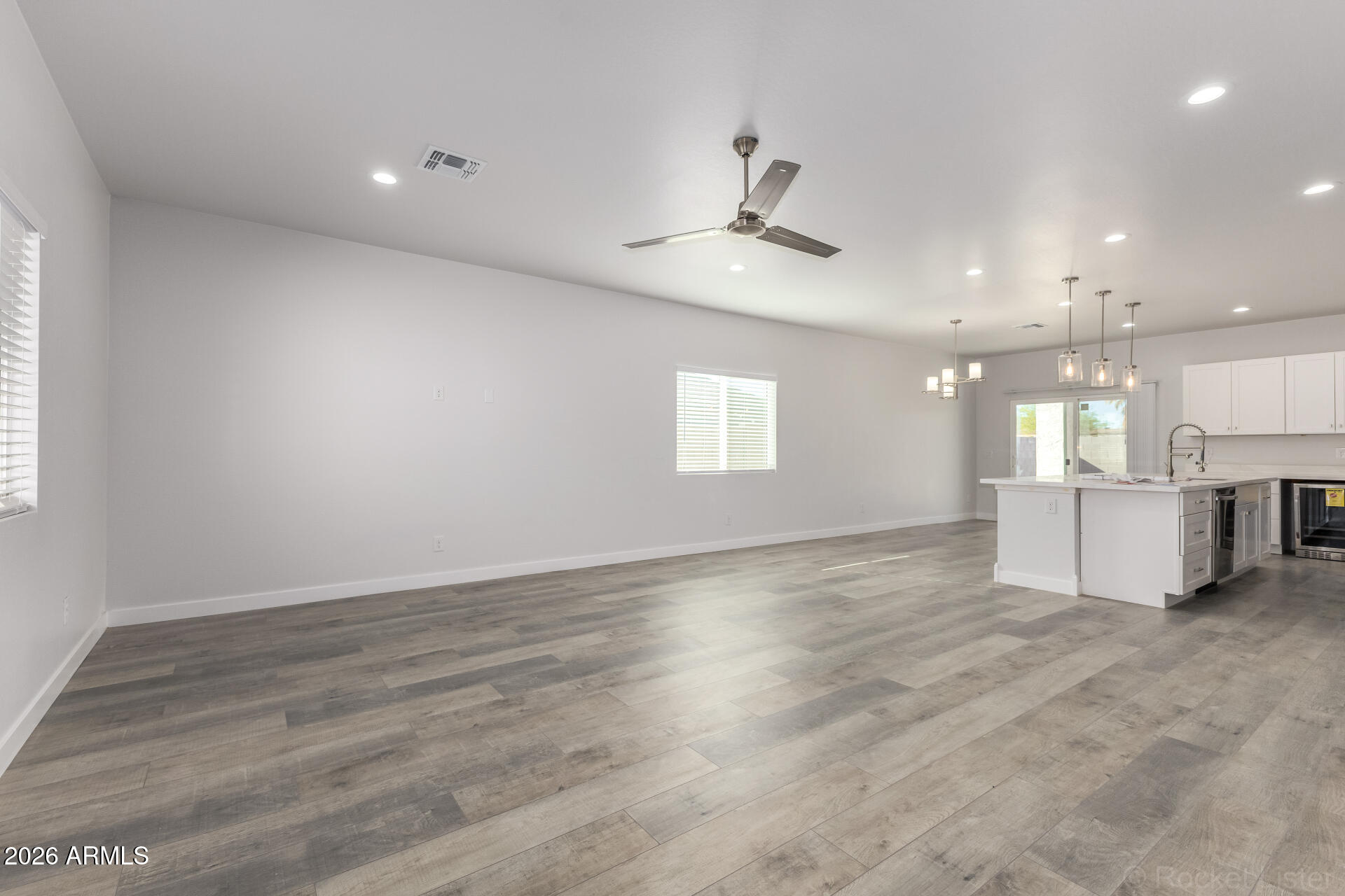 9474 W TINAJAS Drive