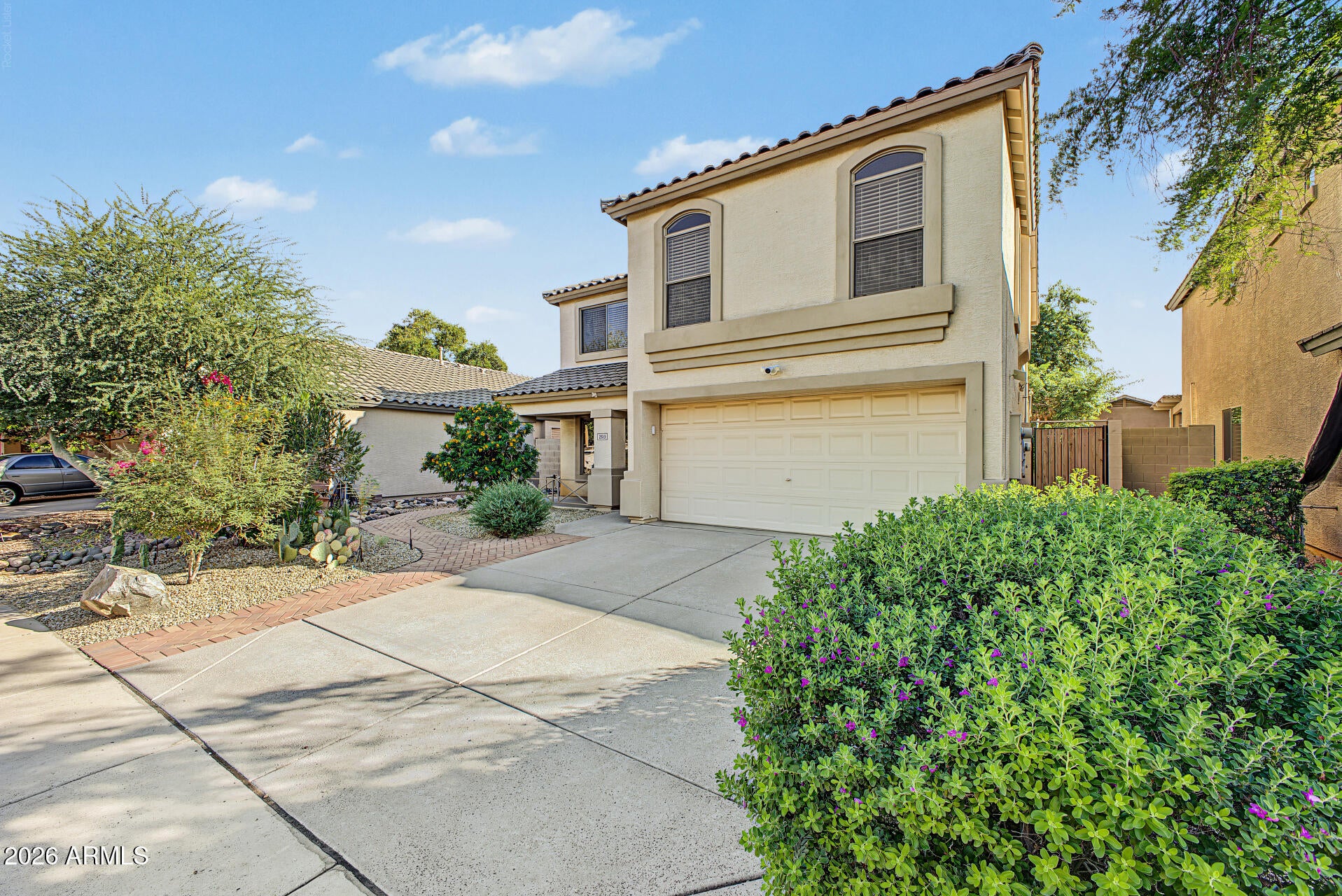 2513 W BIG OAK Street