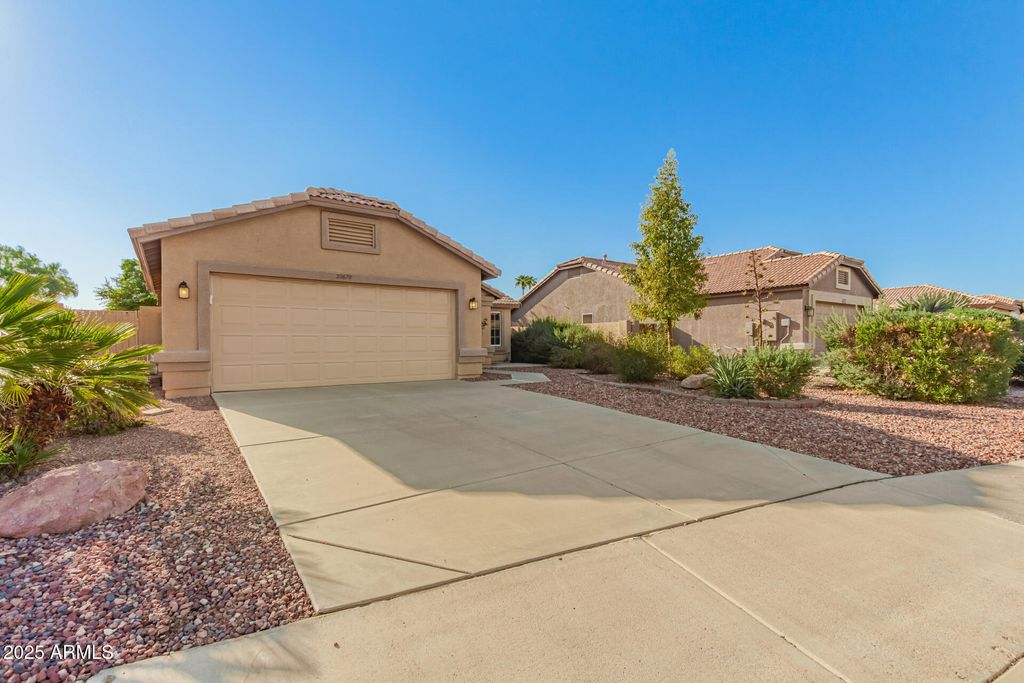 Photo of 20670 N 105th Drive, Peoria, AZ 85382 (MLS # 6924592)