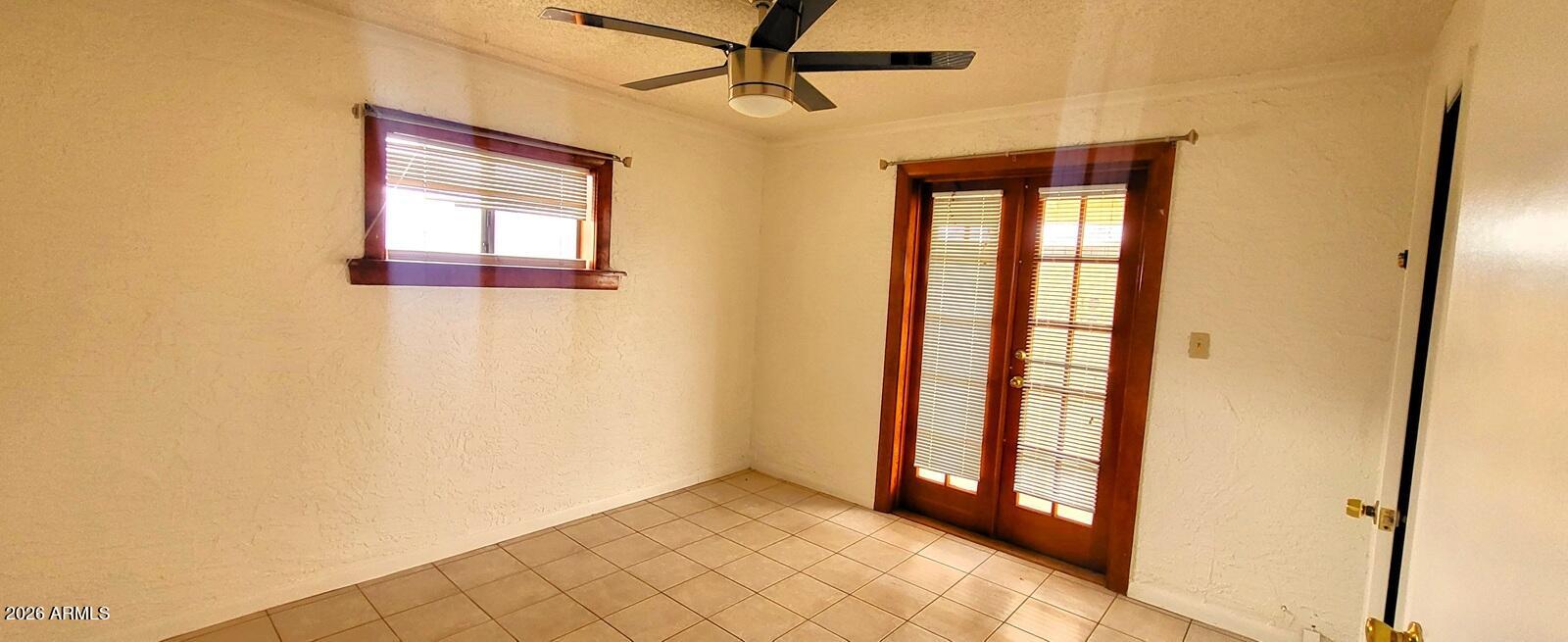 1125 S STRATTON Lane