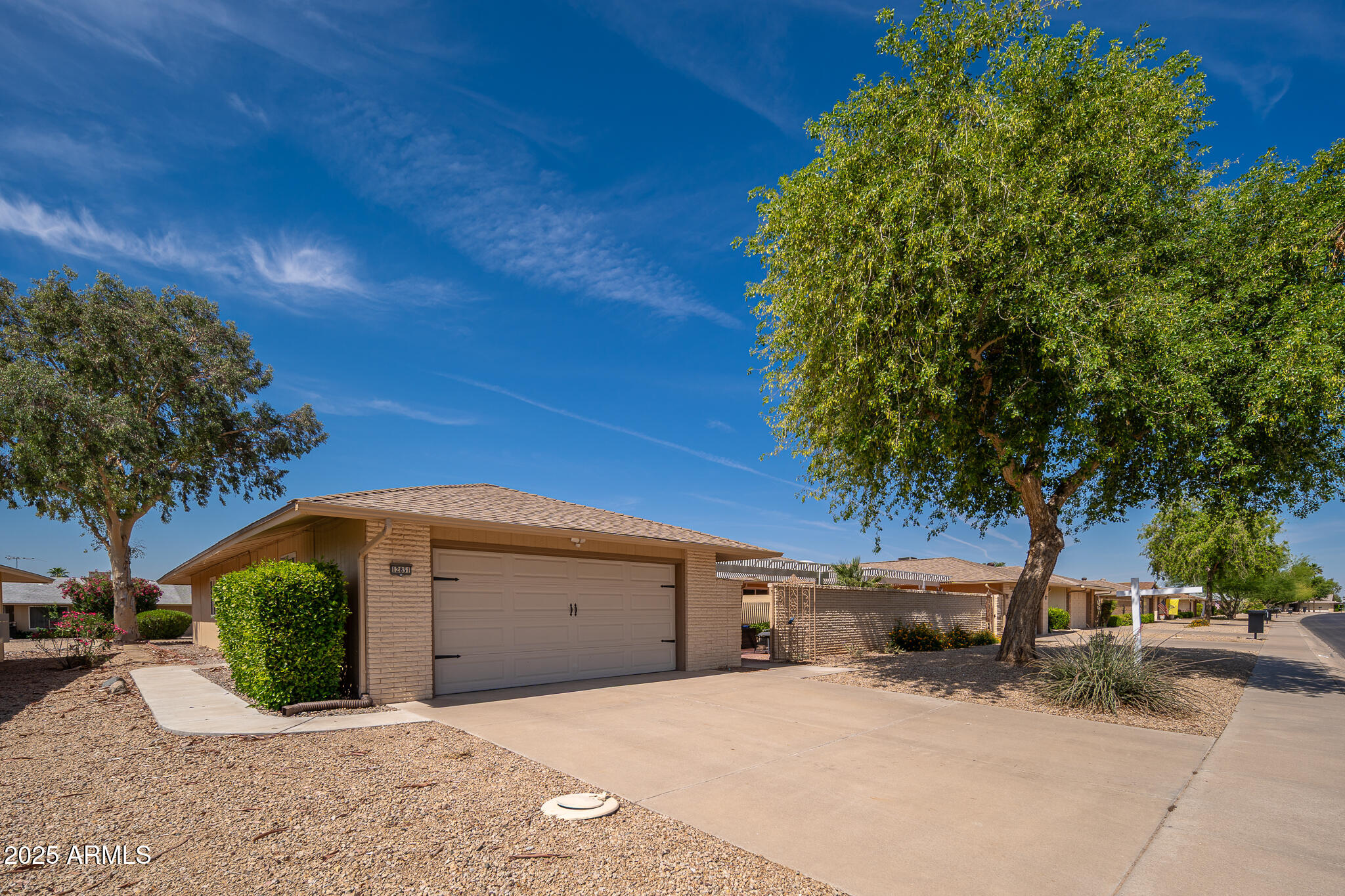 12831 W MAPLEWOOD Drive