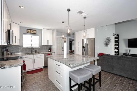 13818 N 43rd Street Phoenix AZ 85032