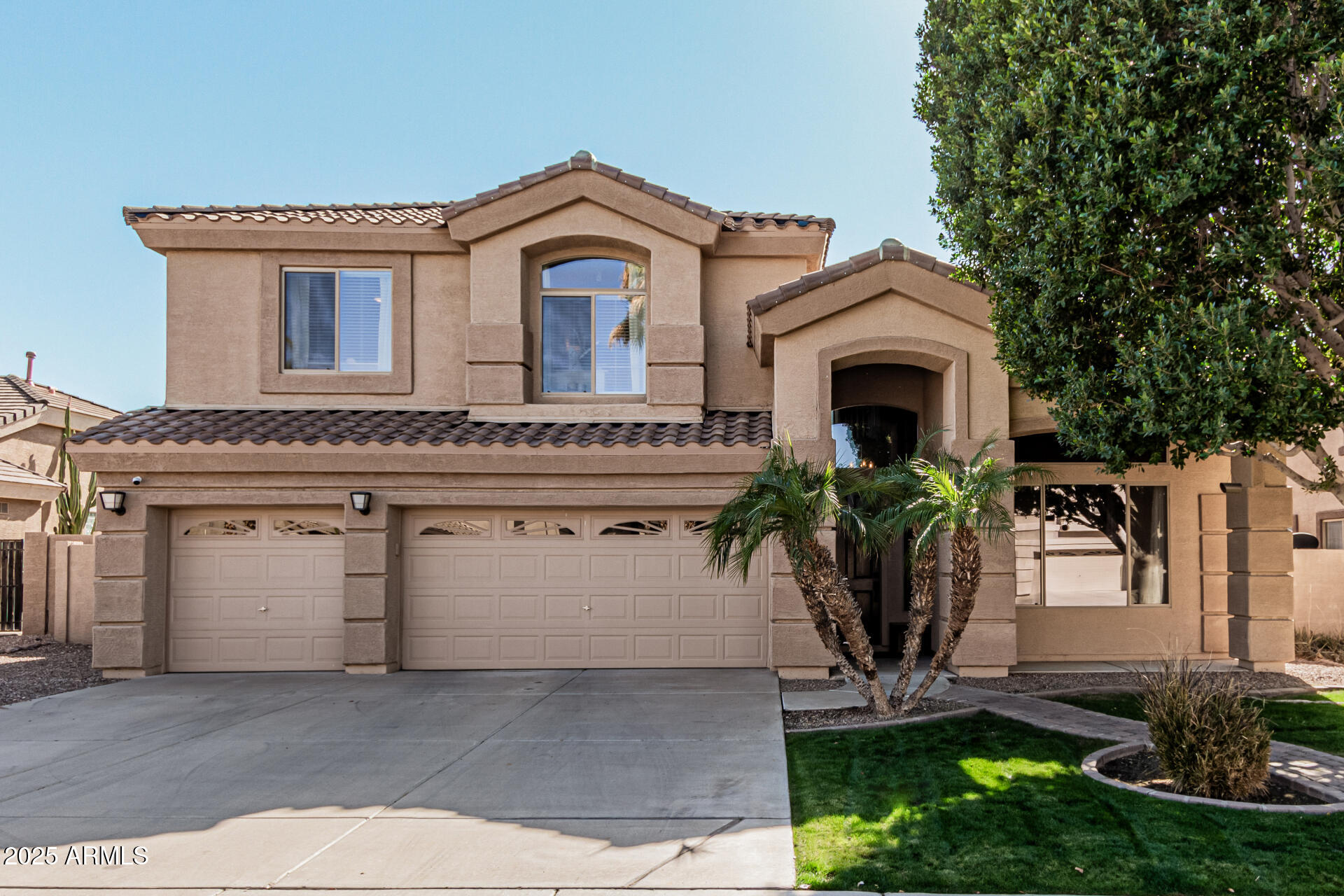 6931 W ANTELOPE Drive