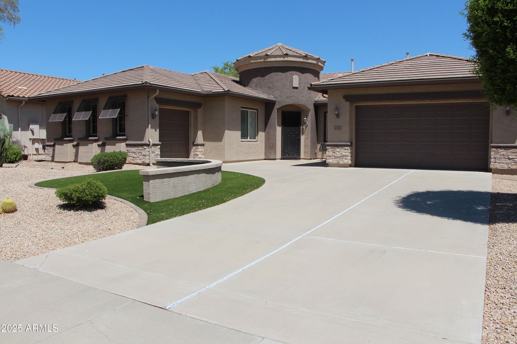 Photo of 43709 N 50th Drive, New River, AZ 85087 (MLS # 6834502)