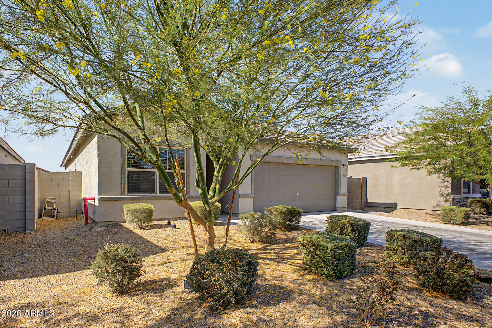 5922 E ATHENA Road