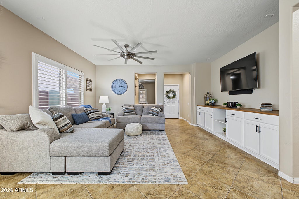 Photo of 11127 E Sombra Avenue, Mesa, AZ 85212 (MLS # 7089582)