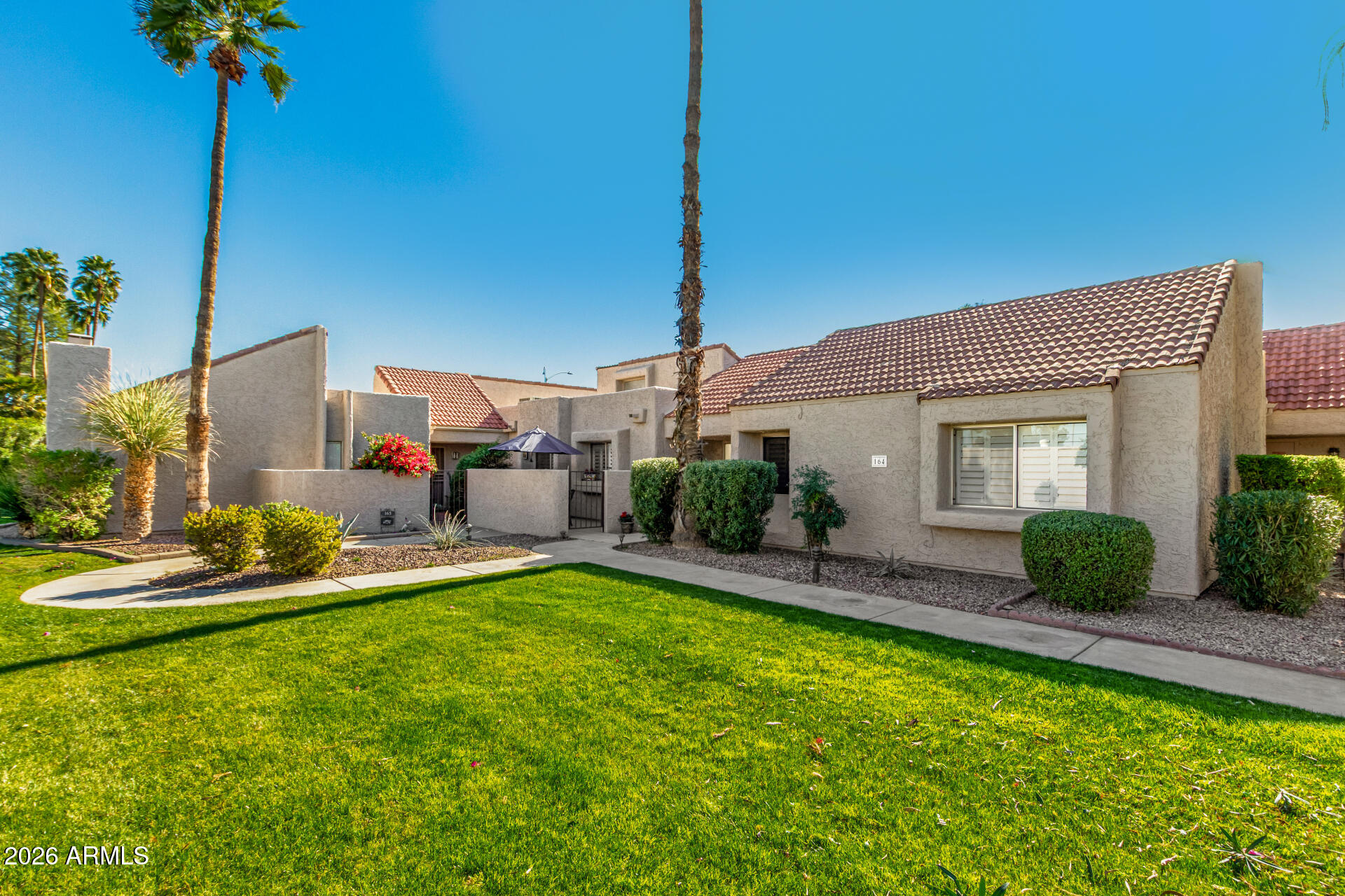 7421 N VIA CAMELLO DEL NORTE -- 164