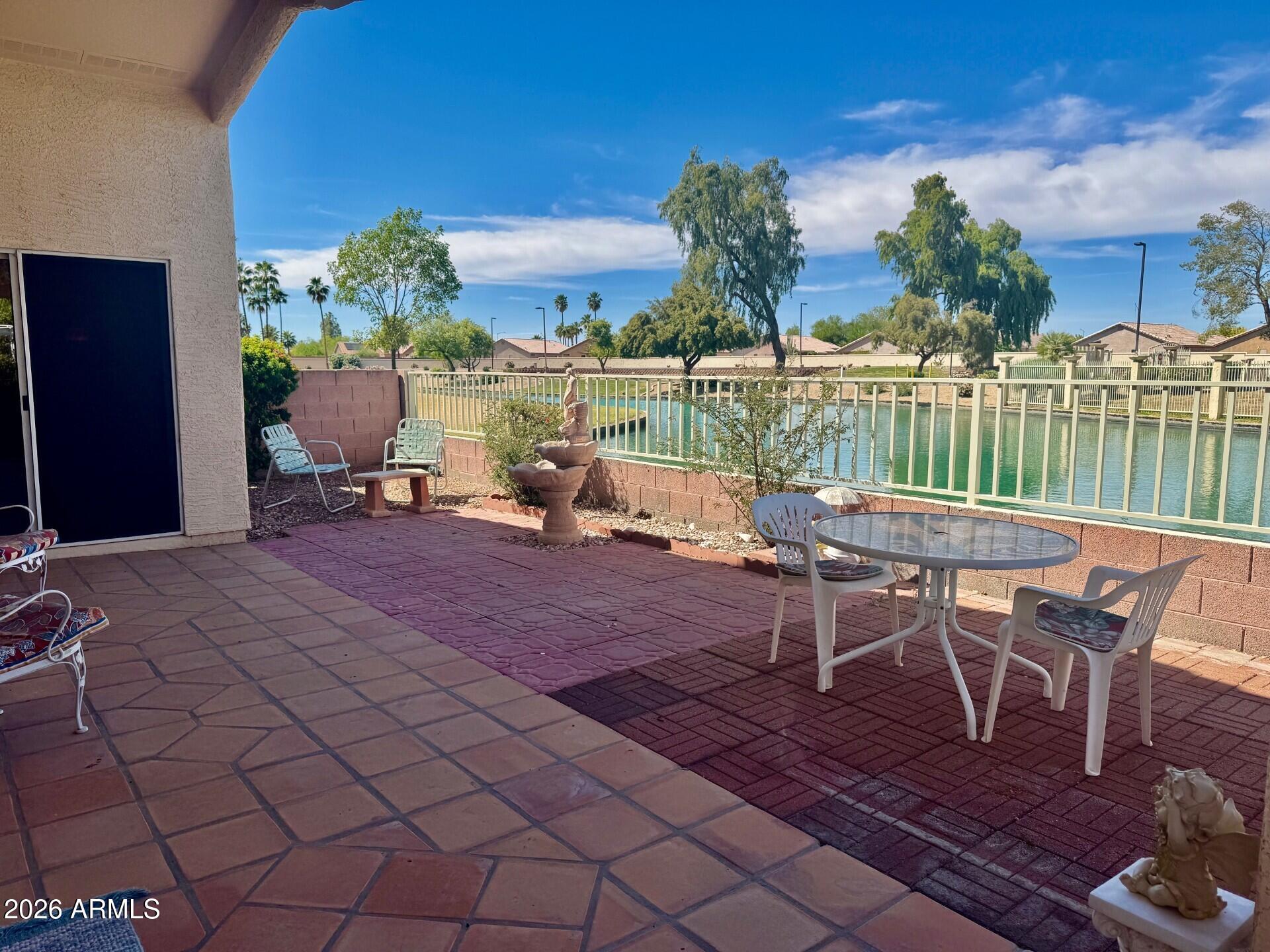 SUN VILLAGE - PUEBLO VILLAGE - Residential