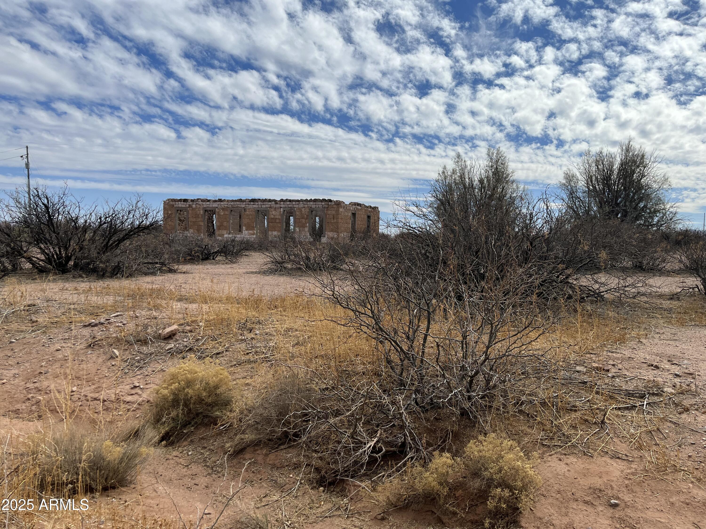 000 W Parnal Avenue 1 through 9