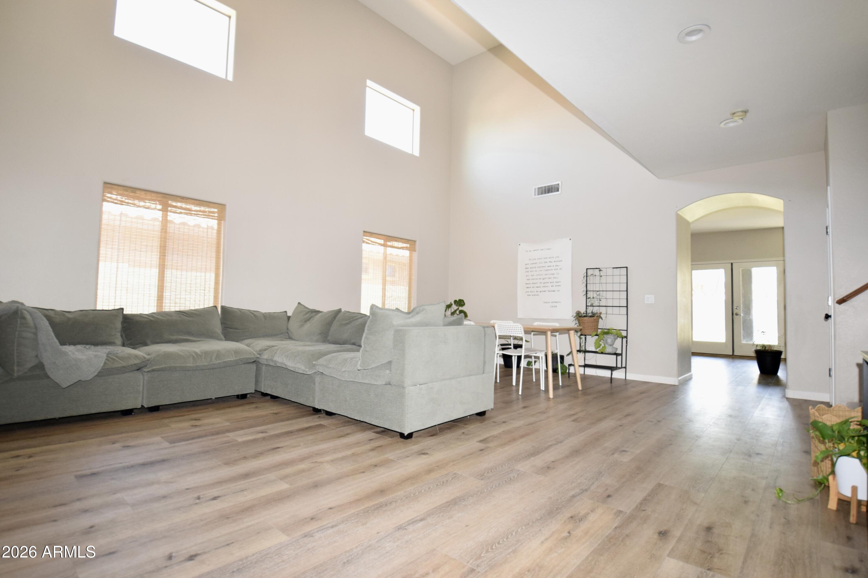 232 S LA AMADOR Trail