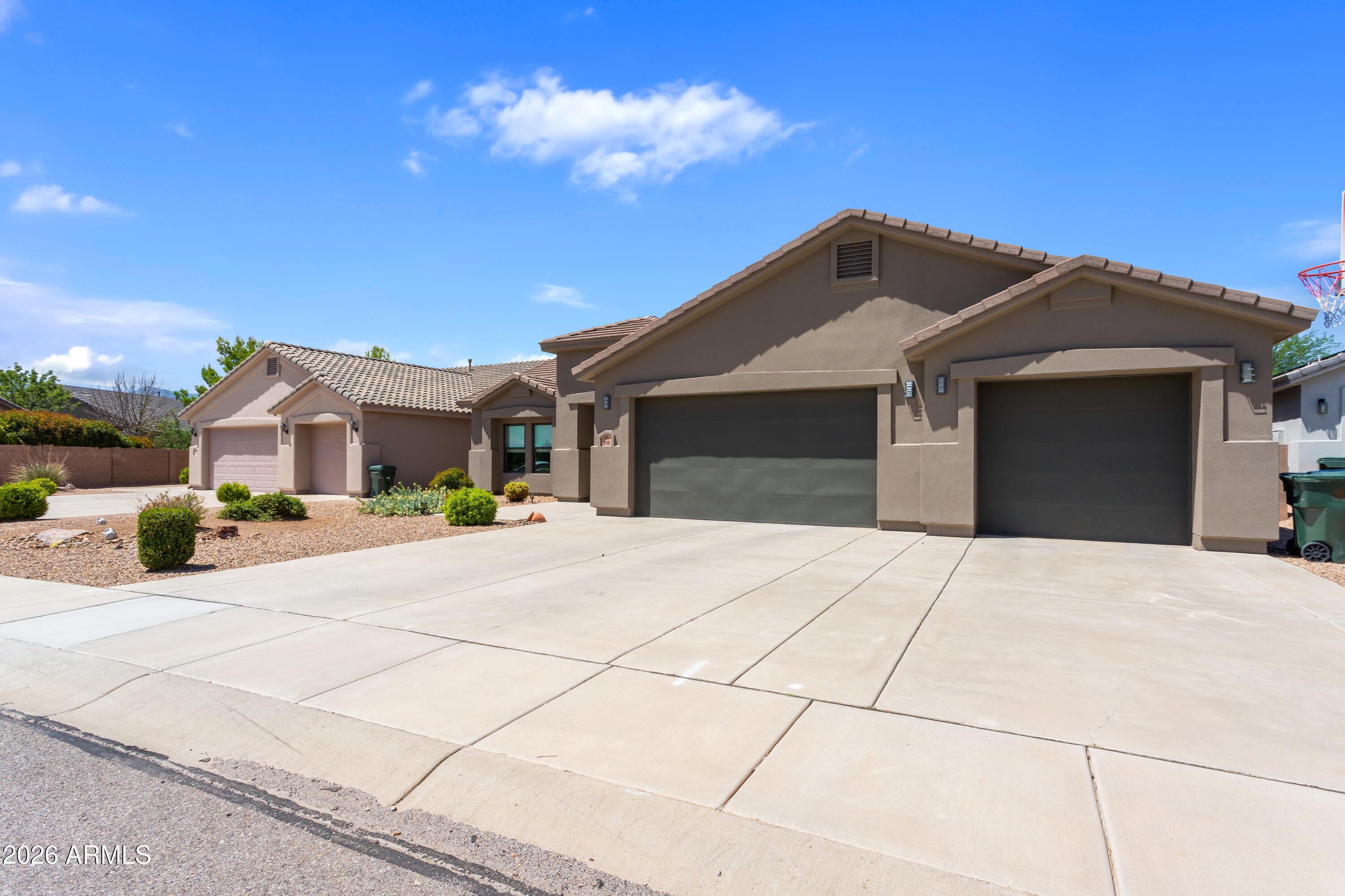 330 MESA TRAIL Drive