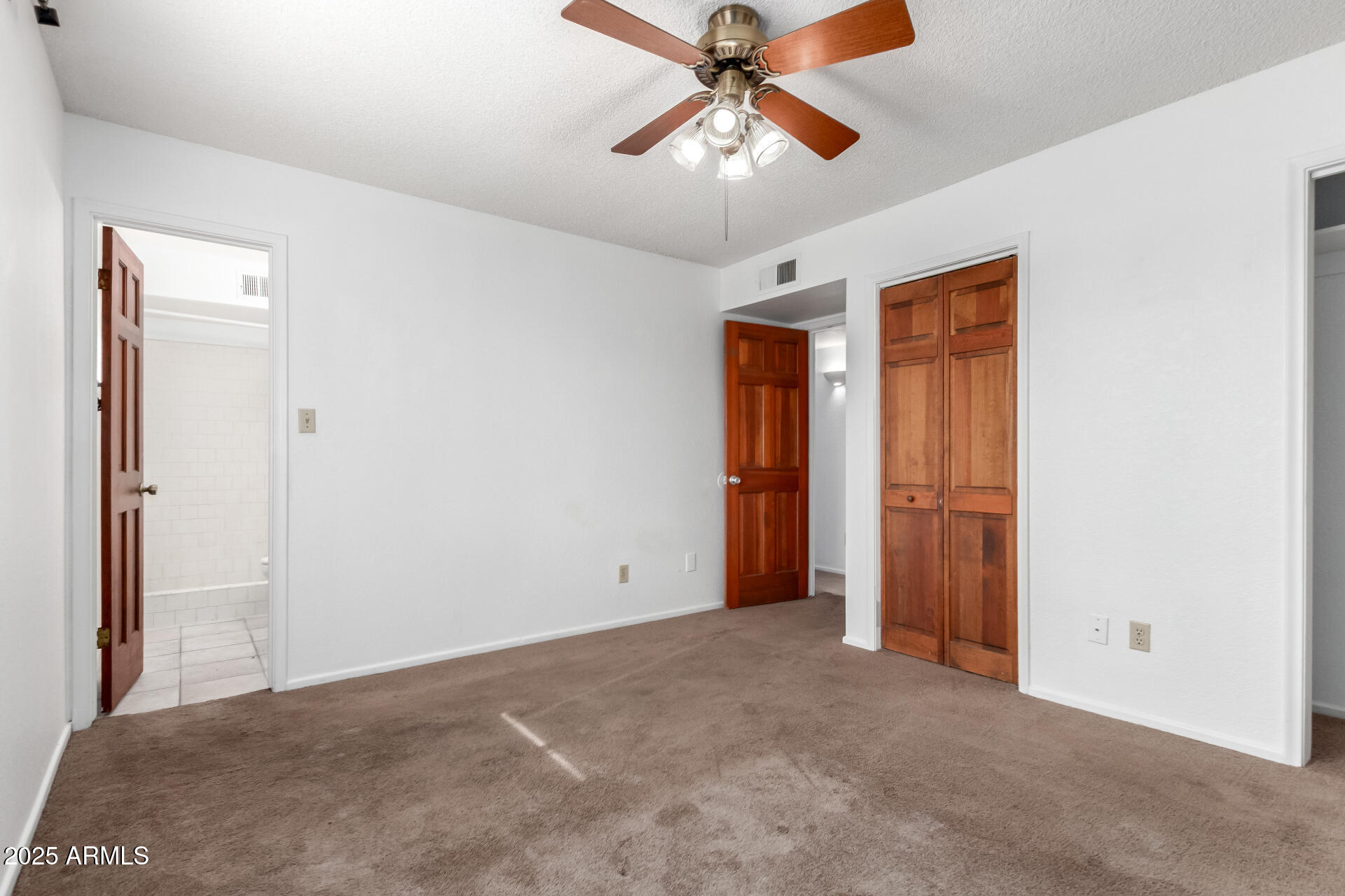 1341 W SHANNON Street