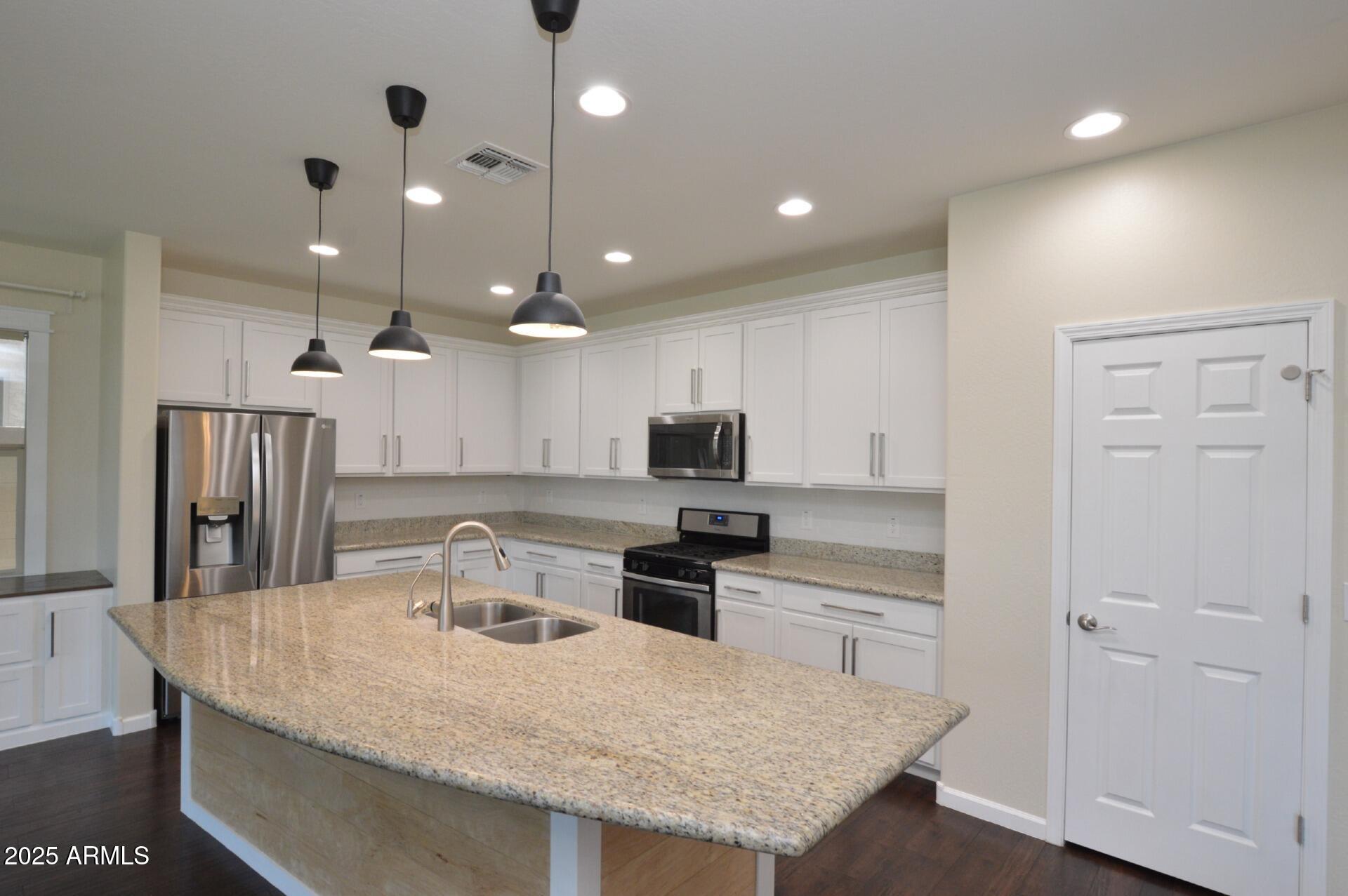 12144 W Remuda Drive