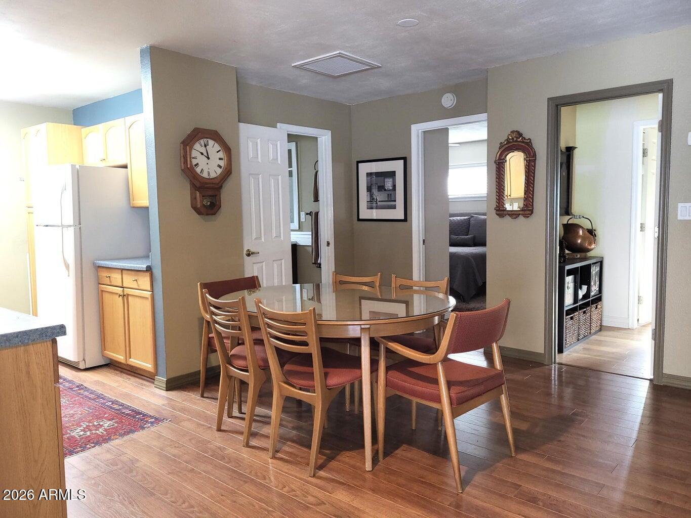 1211 N PONDEROSA Circle N