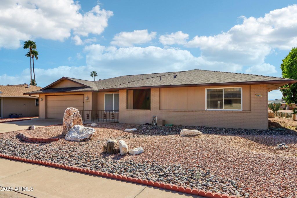 Photo of 19832 N Cherry Tree Lane, Sun City, AZ 85373 (MLS # 6920065)