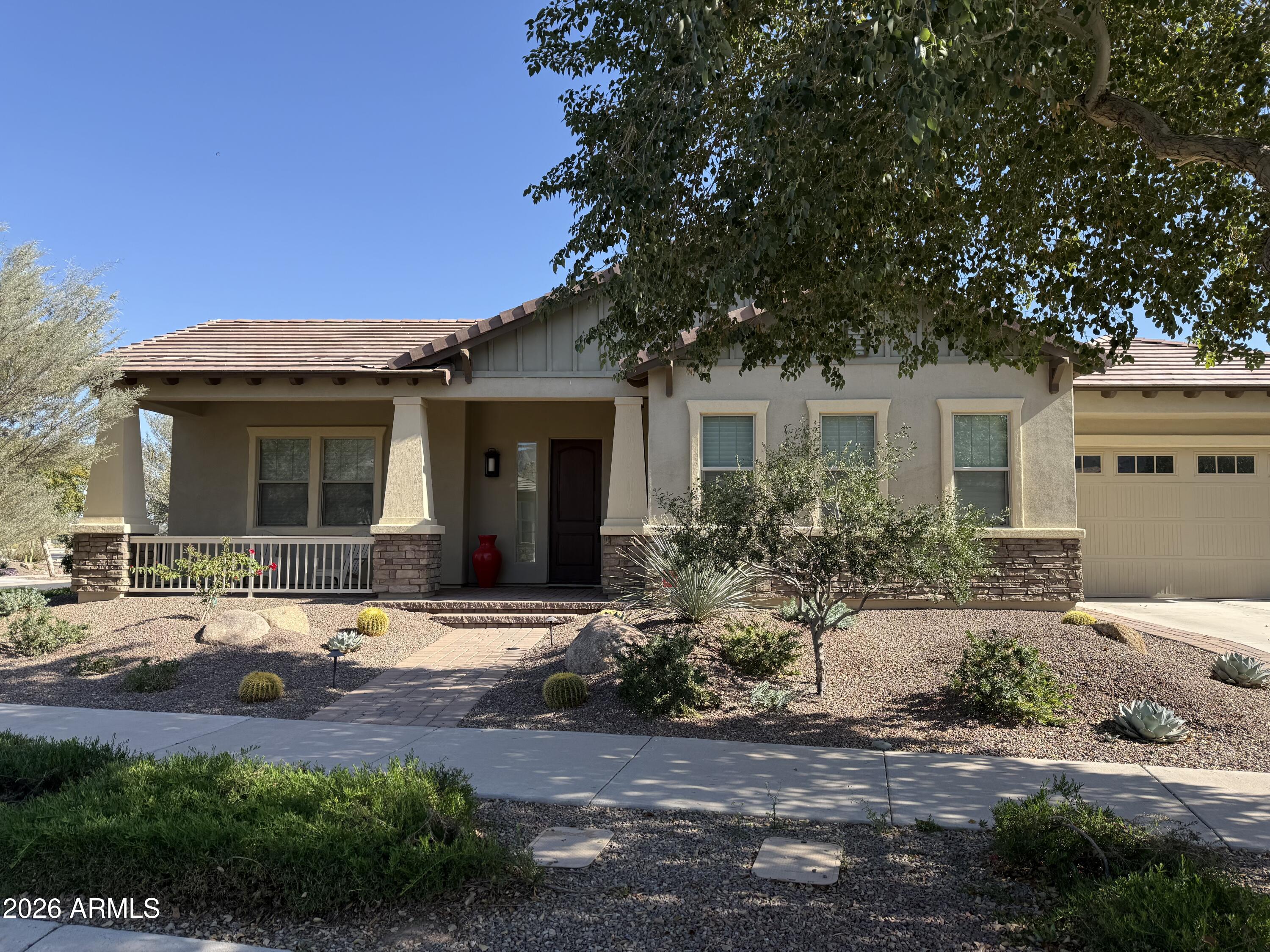 20725 W Pasadena Avenue