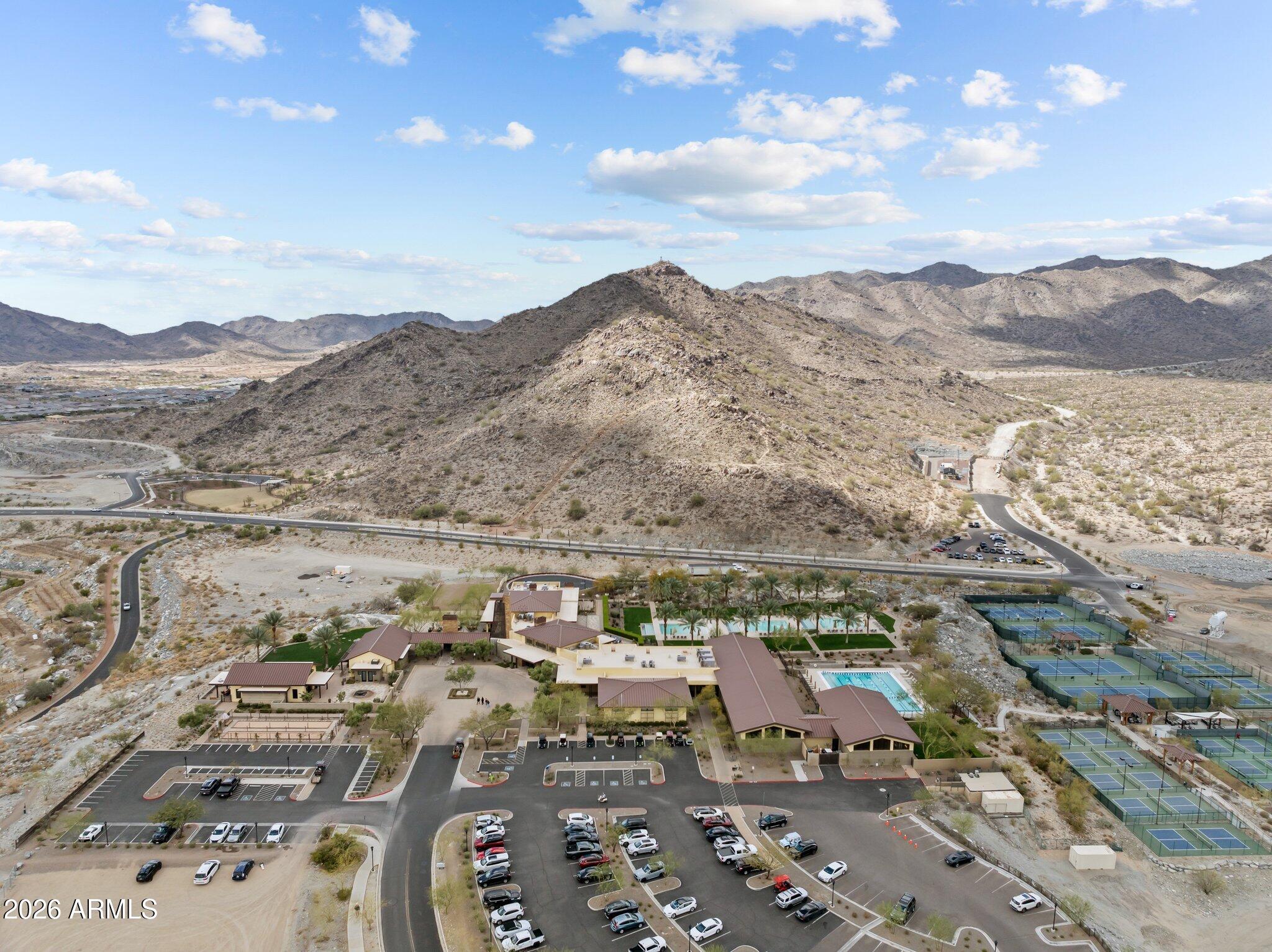 VERRADO VICTORY DISTRICT PHASE 1 - Residential