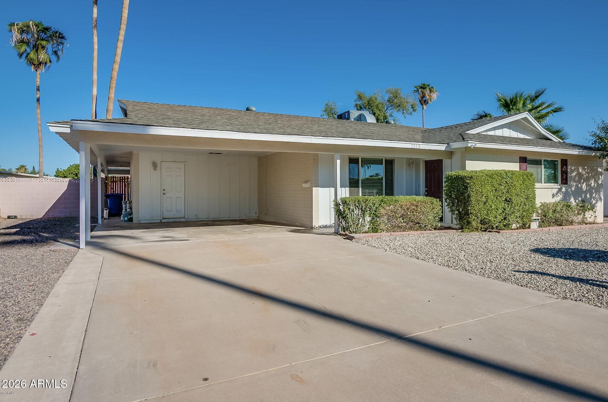 2513 S KACHINA Circle