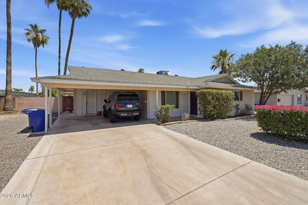 Photo of 2513 S Kachina Circle, Tempe, AZ 85282 (MLS # 7039260)