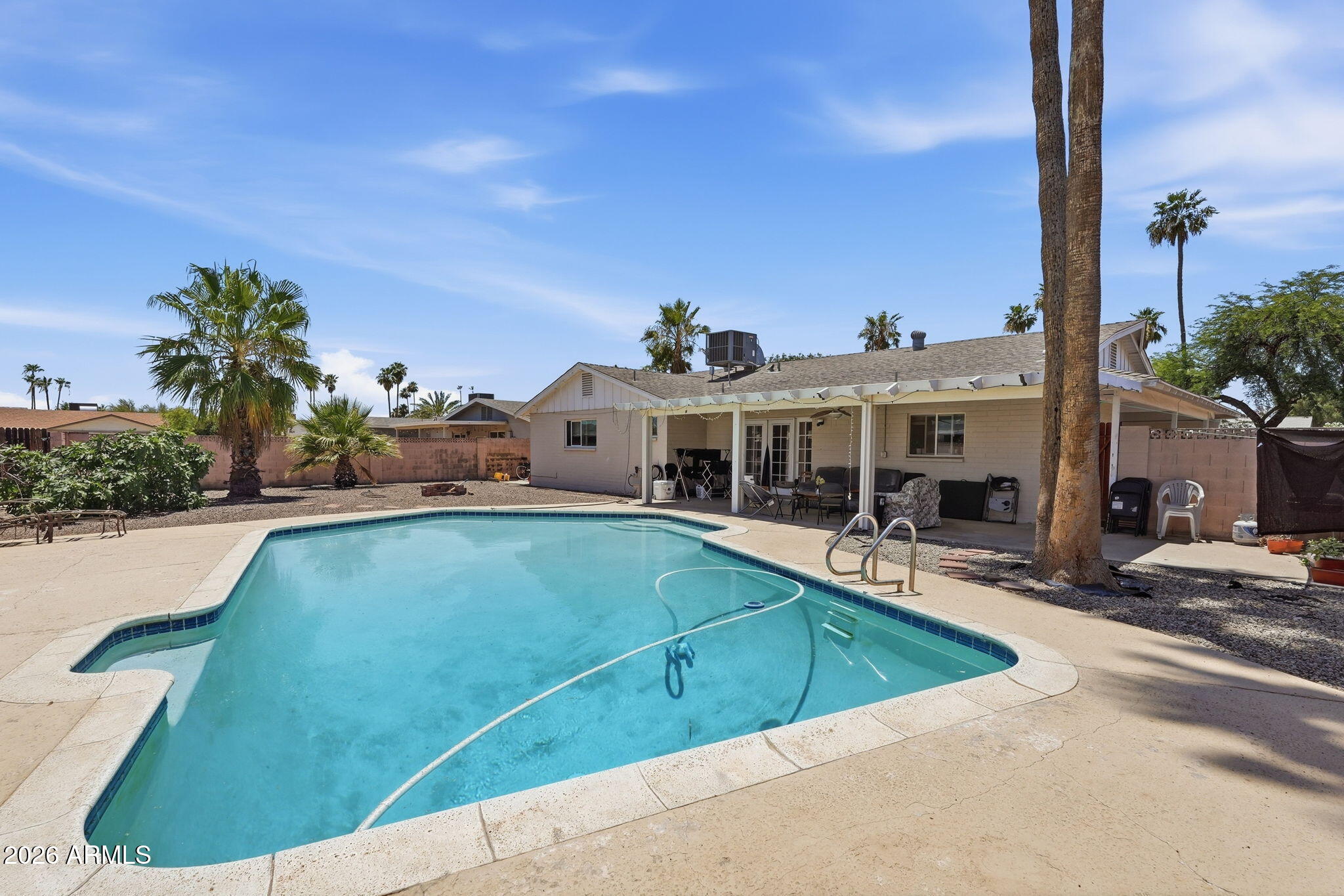 Properties 2 2513 S KACHINA Circle