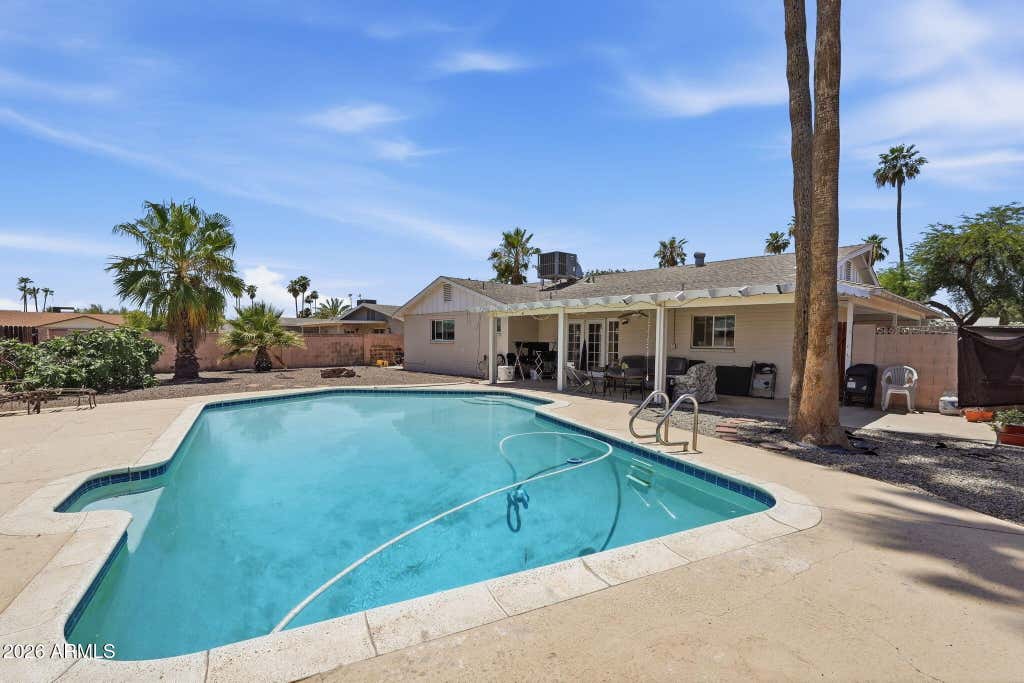Photo of 2513 S Kachina Circle, Tempe, AZ 85282 (MLS # 7039260)