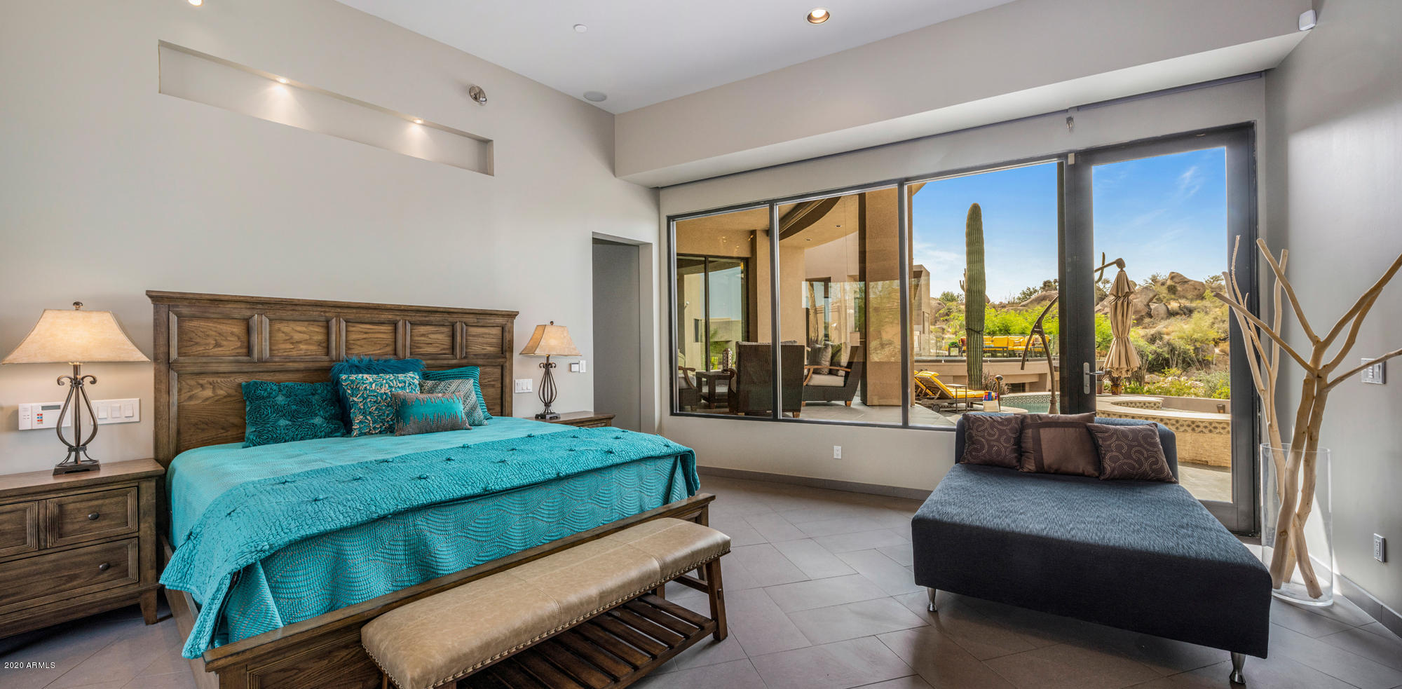 PINNACLE CANYON AT TROON NORTH - Residential