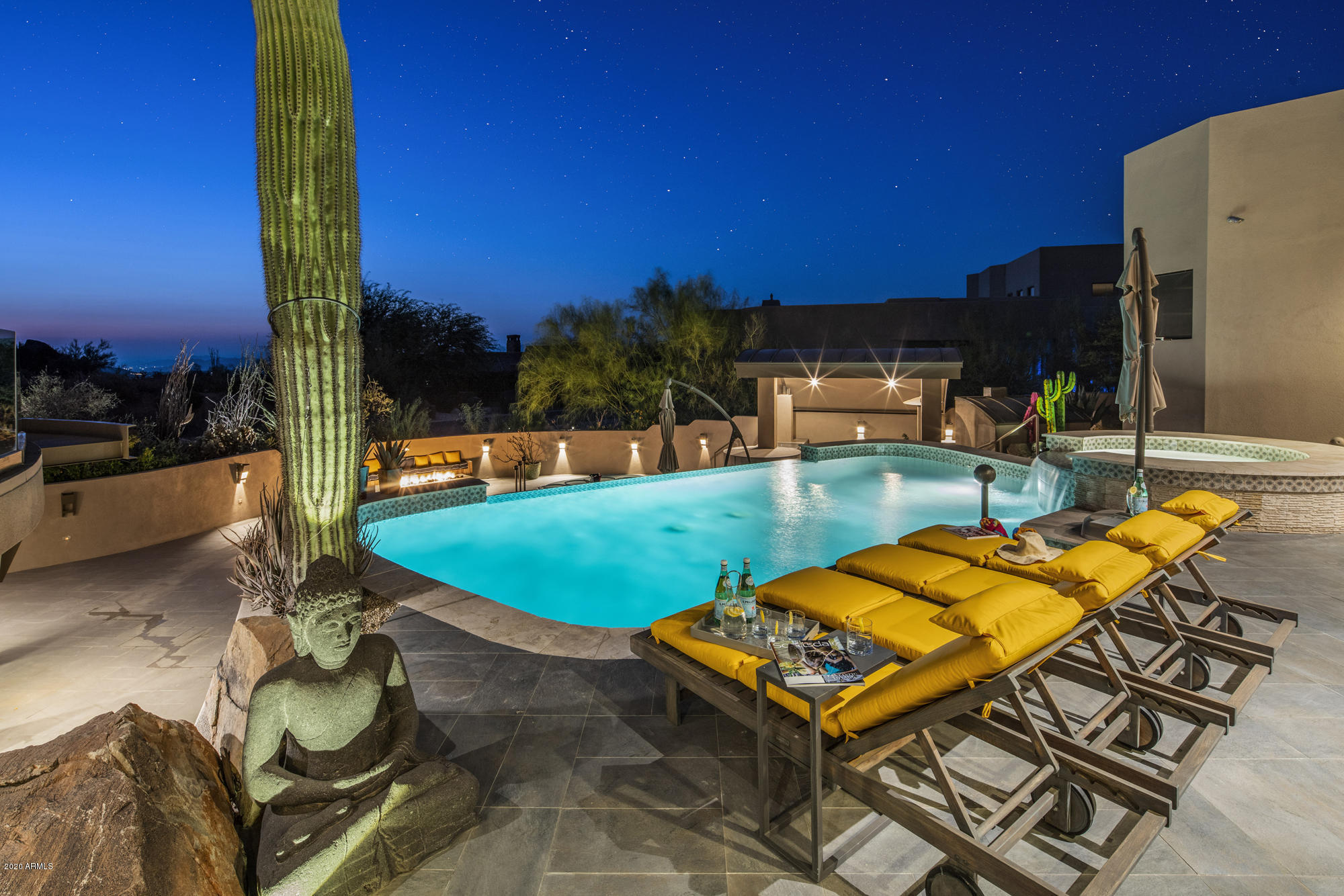 PINNACLE CANYON AT TROON NORTH - Residential
