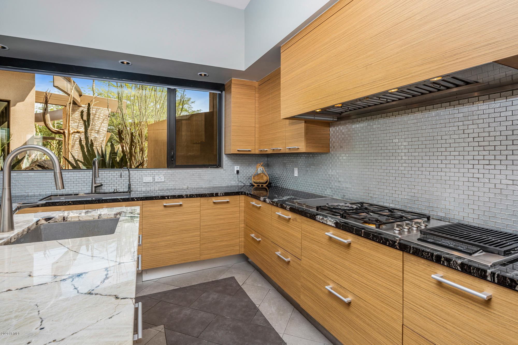 PINNACLE CANYON AT TROON NORTH - Residential
