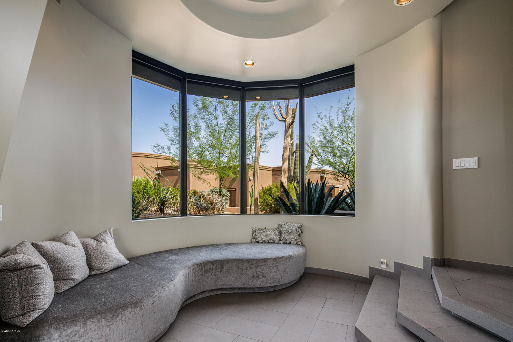 PINNACLE CANYON AT TROON NORTH - Residential