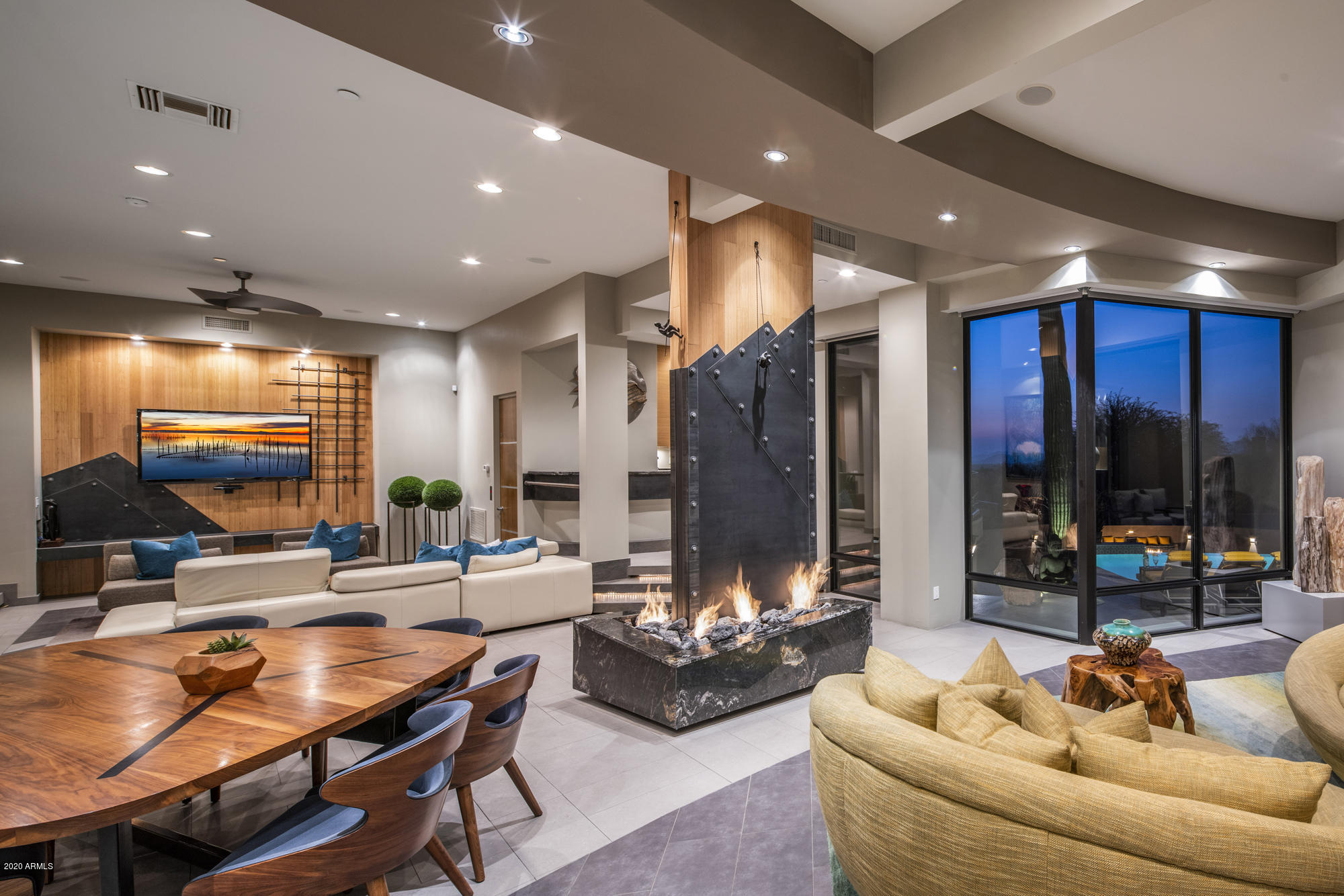 PINNACLE CANYON AT TROON NORTH - Residential