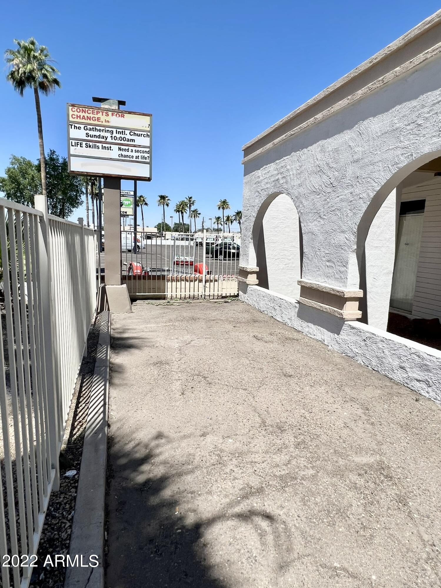 5008 W Glendale Avenue 165