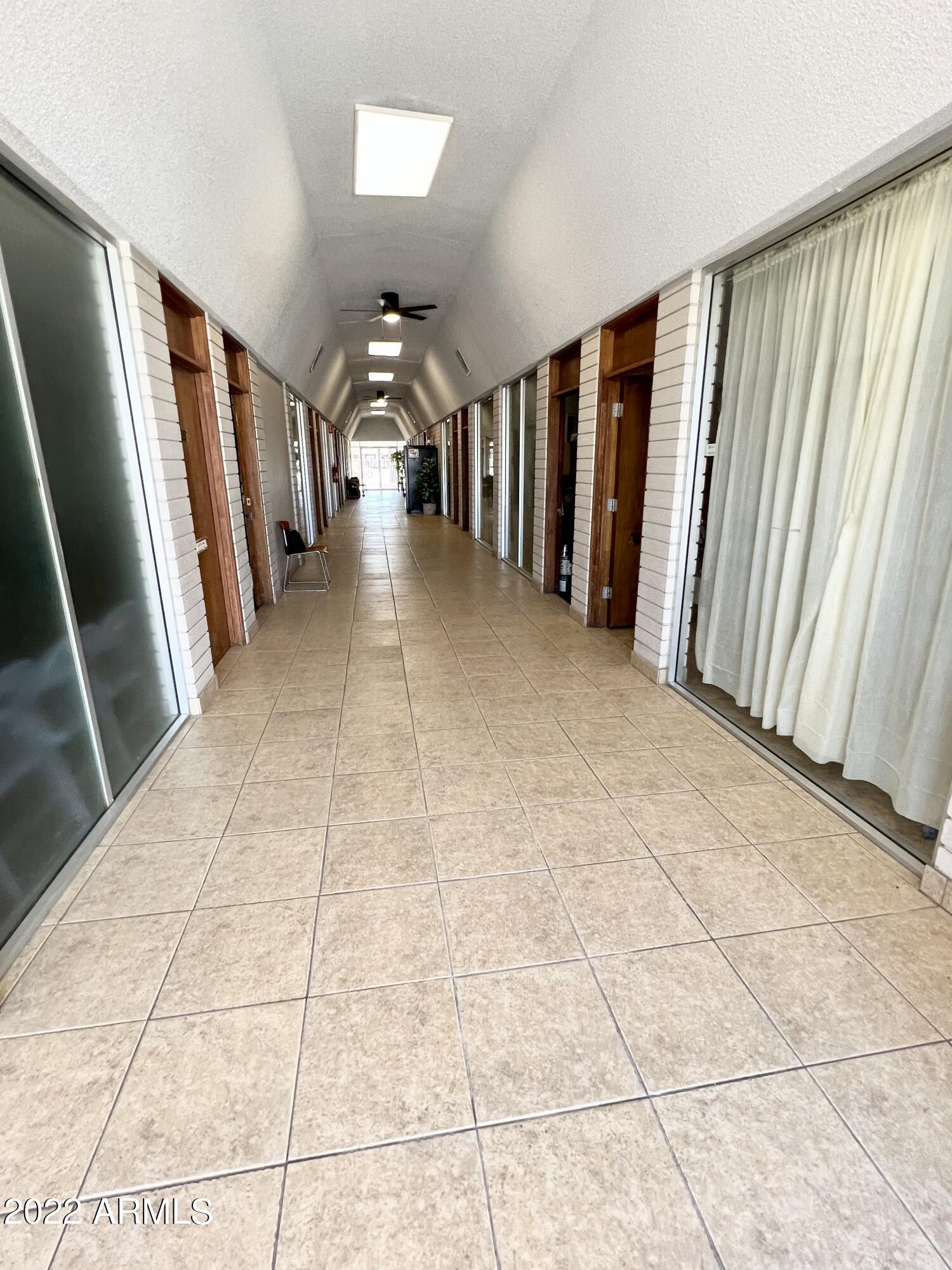 5008 W Glendale Avenue 165