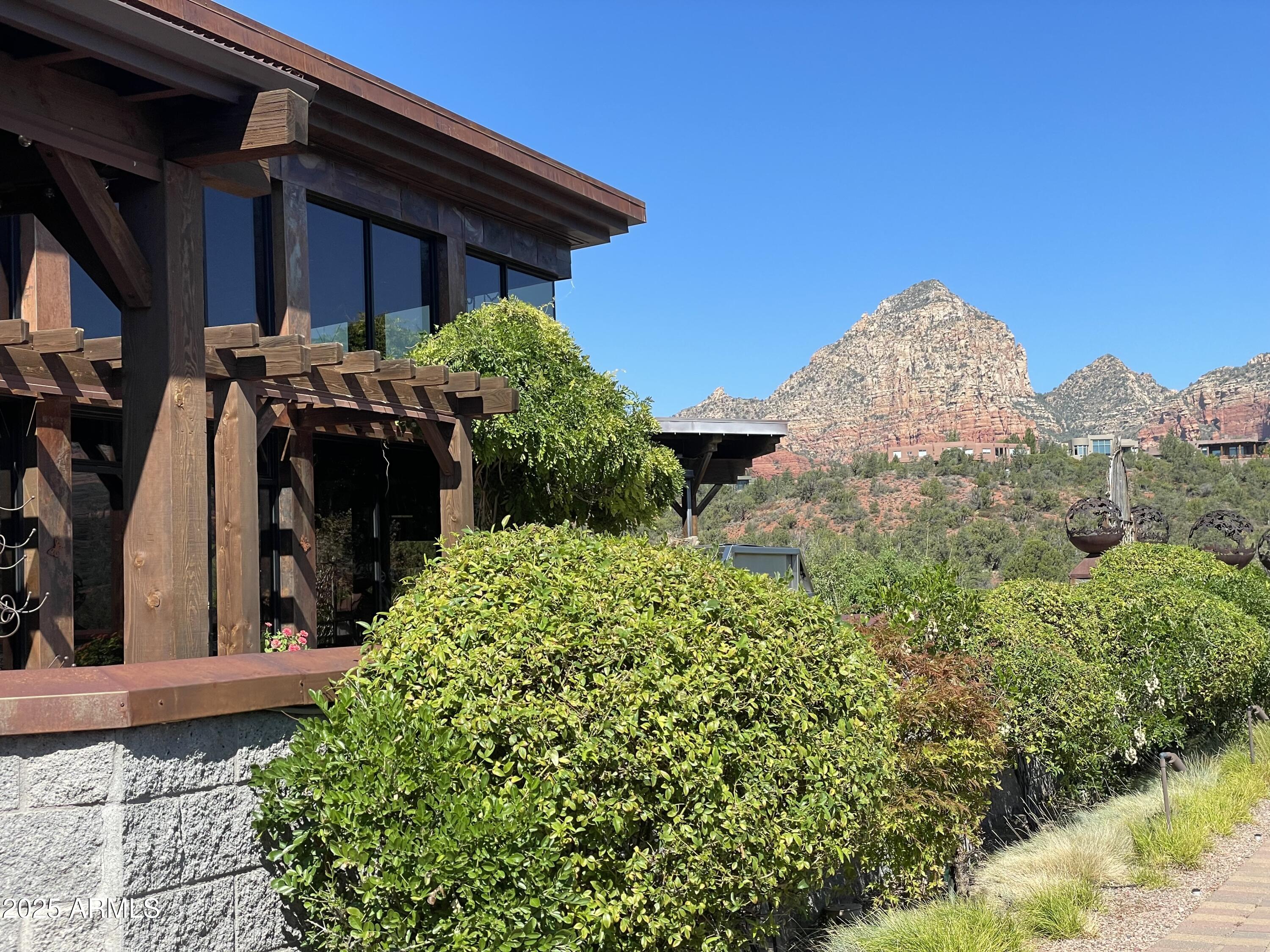 SKY RIDGE ESTATES - Land