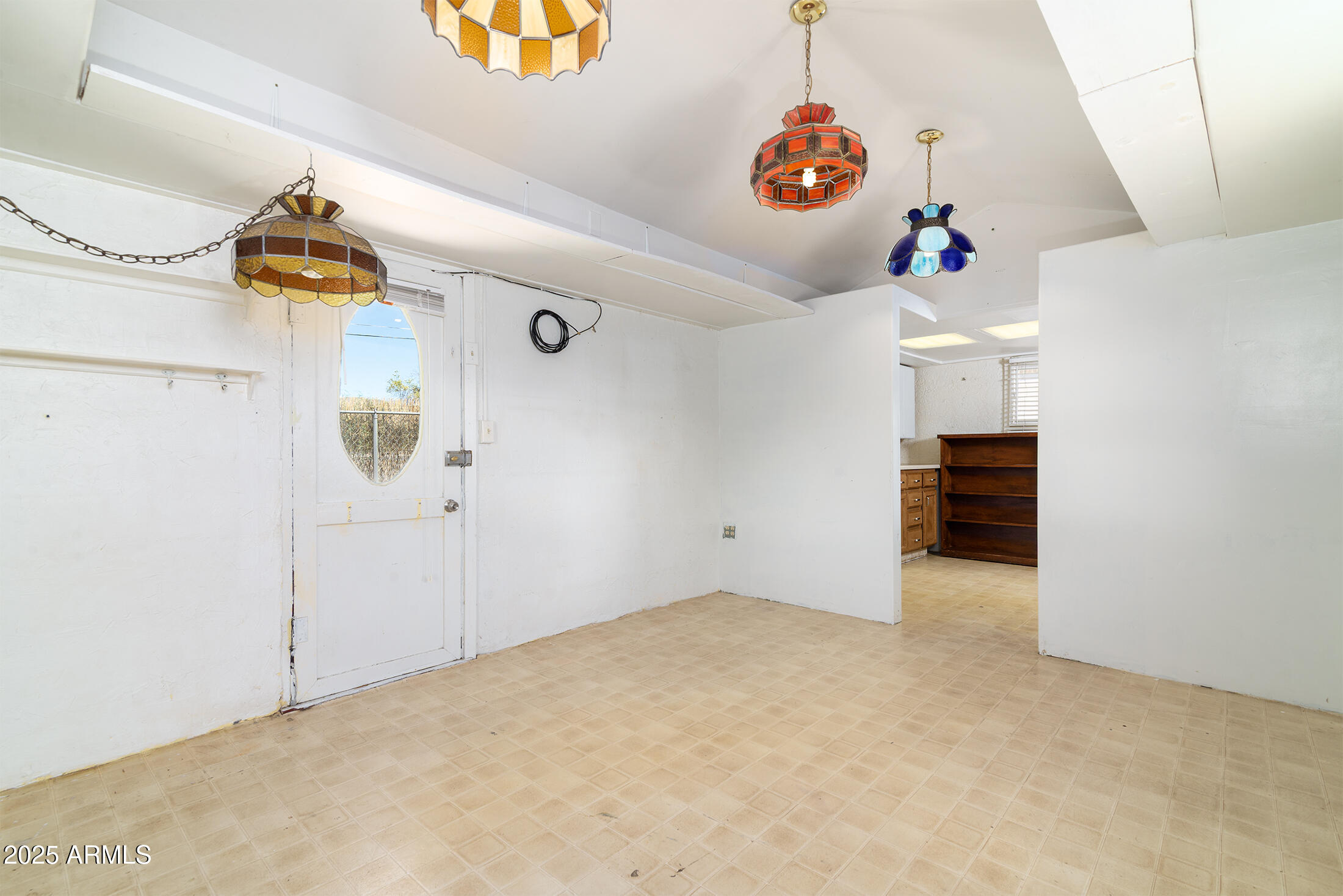 313 W Palma Street